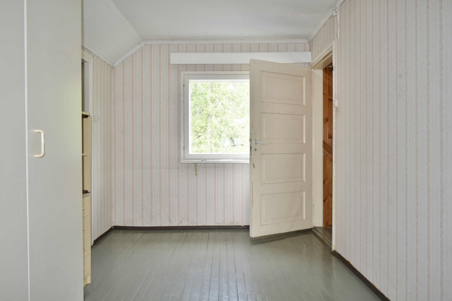 Talvitie 8, Kylmä, Kajaani
