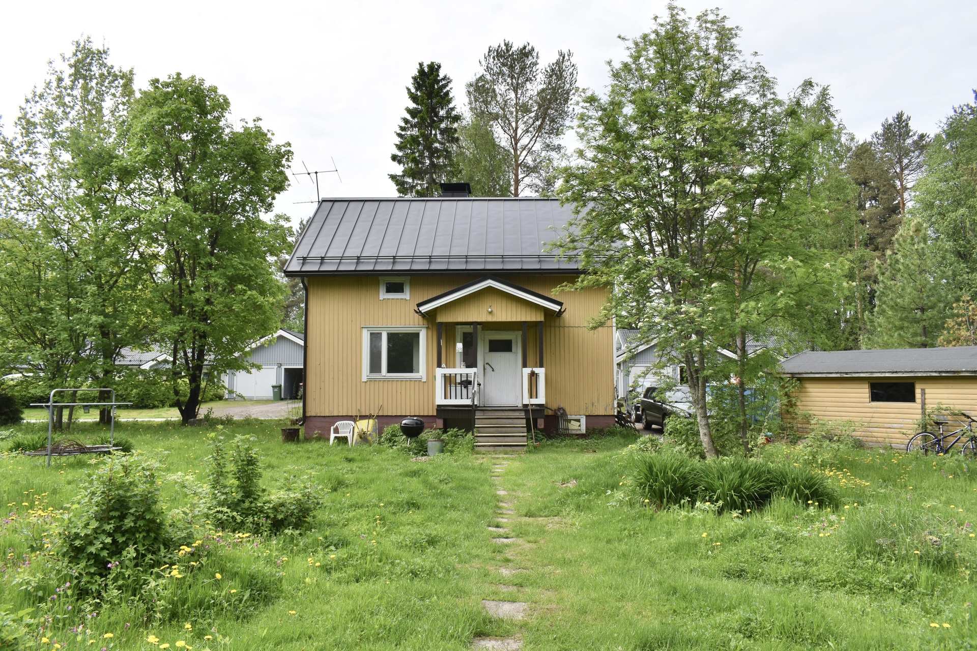 Talvitie 8, Kylmä, Kajaani