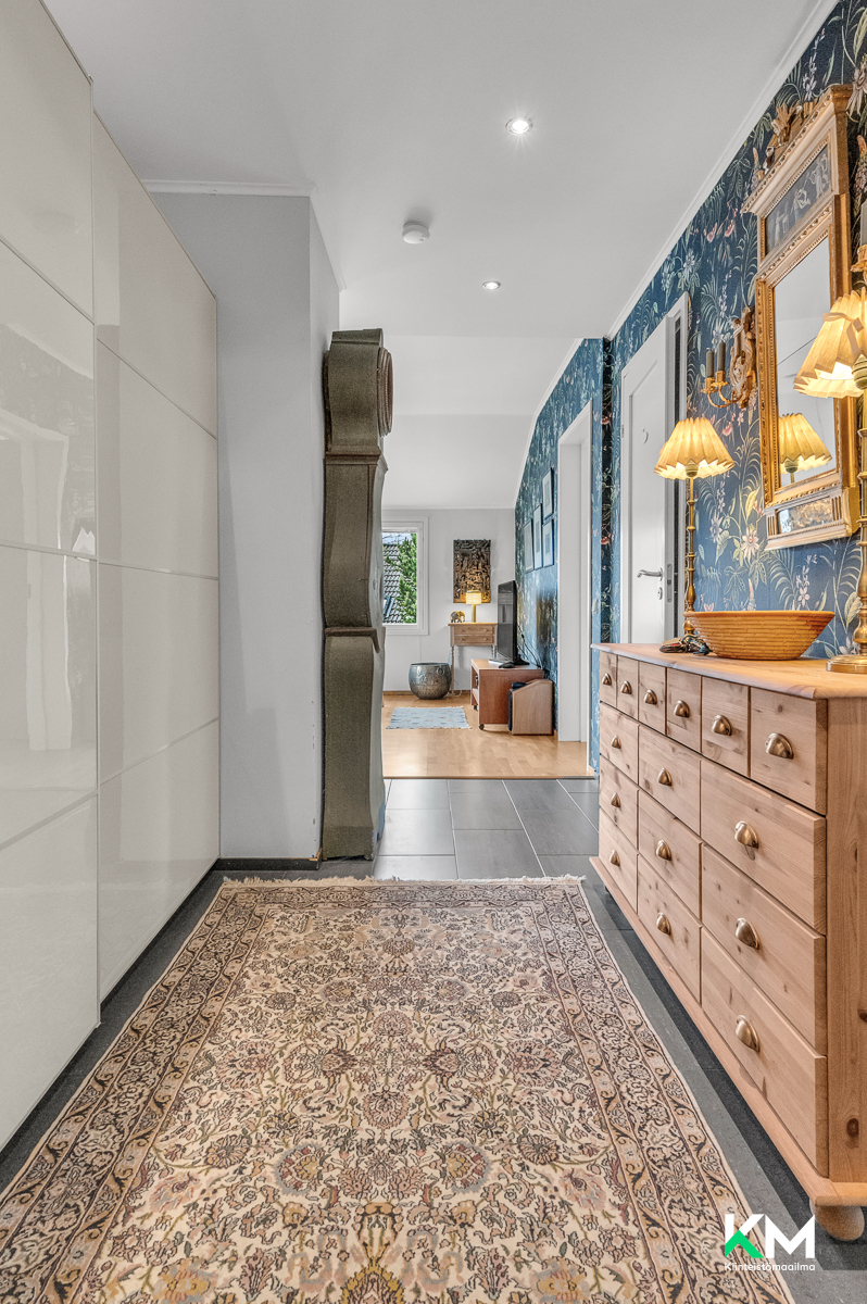 Carpelanintie 3, Raasepori