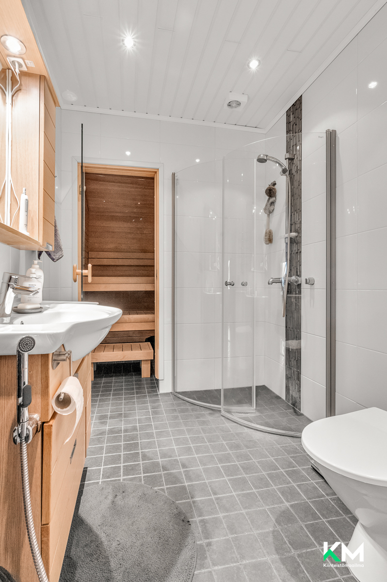 Carpelanintie 3, Raasepori