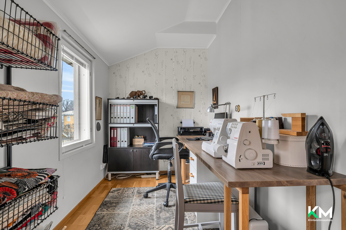 Carpelanintie 3, Raasepori