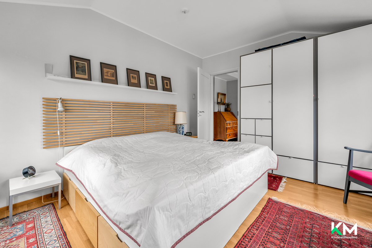 Carpelanintie 3, Raasepori