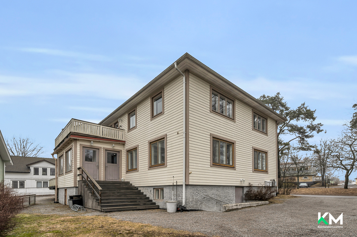 Carpelanintie 3, Raasepori