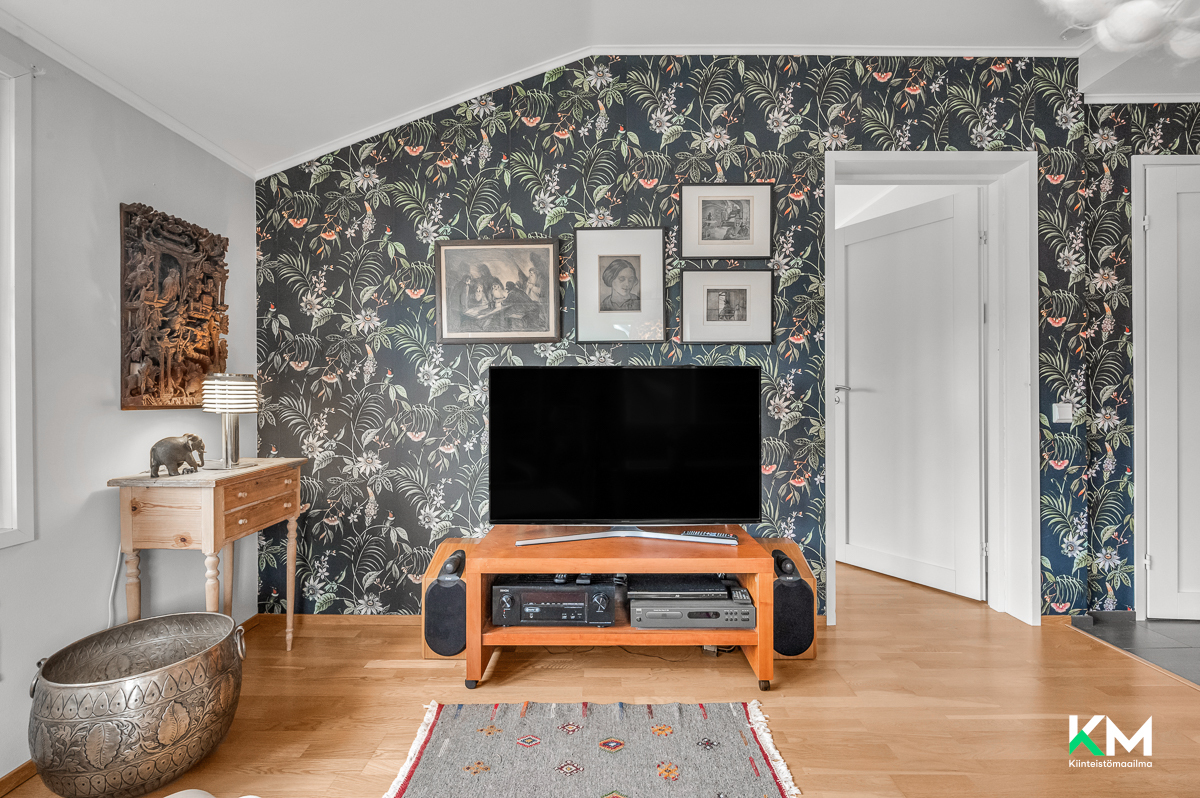 Carpelanintie 3, Raasepori