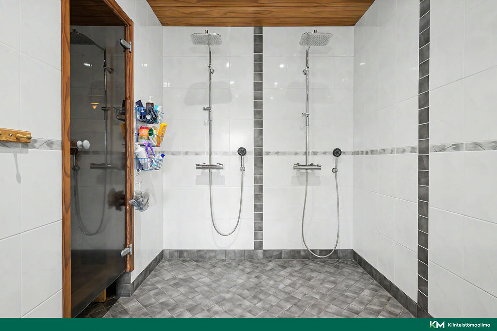 Peukaloisentie 18, Nurmijärvi