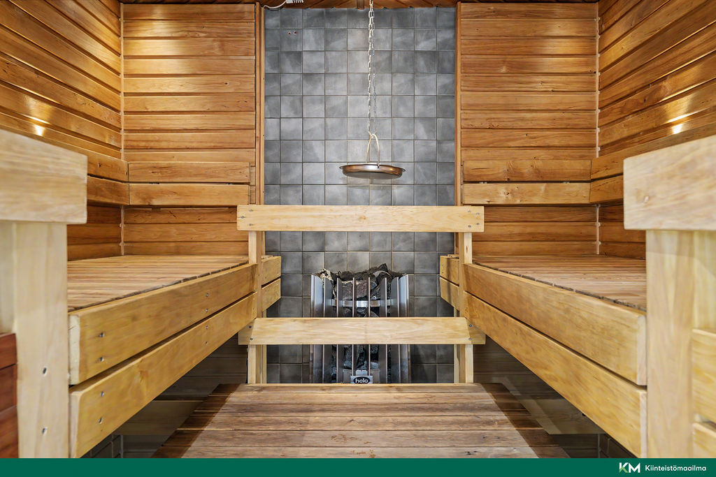 Peukaloisentie 18, Nurmijärvi