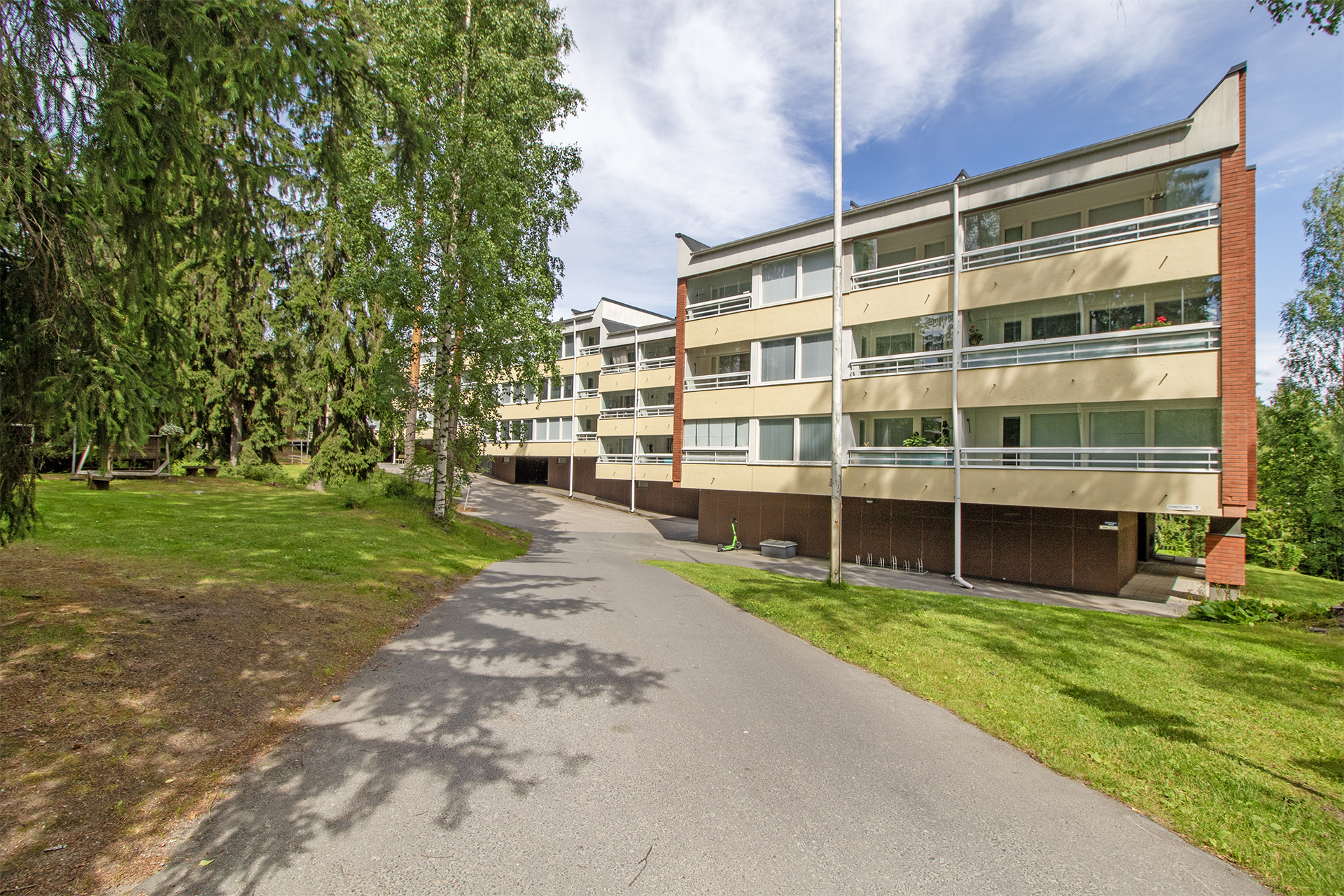 Suunnistajantie 7, Puijonlaakso, Kuopio
