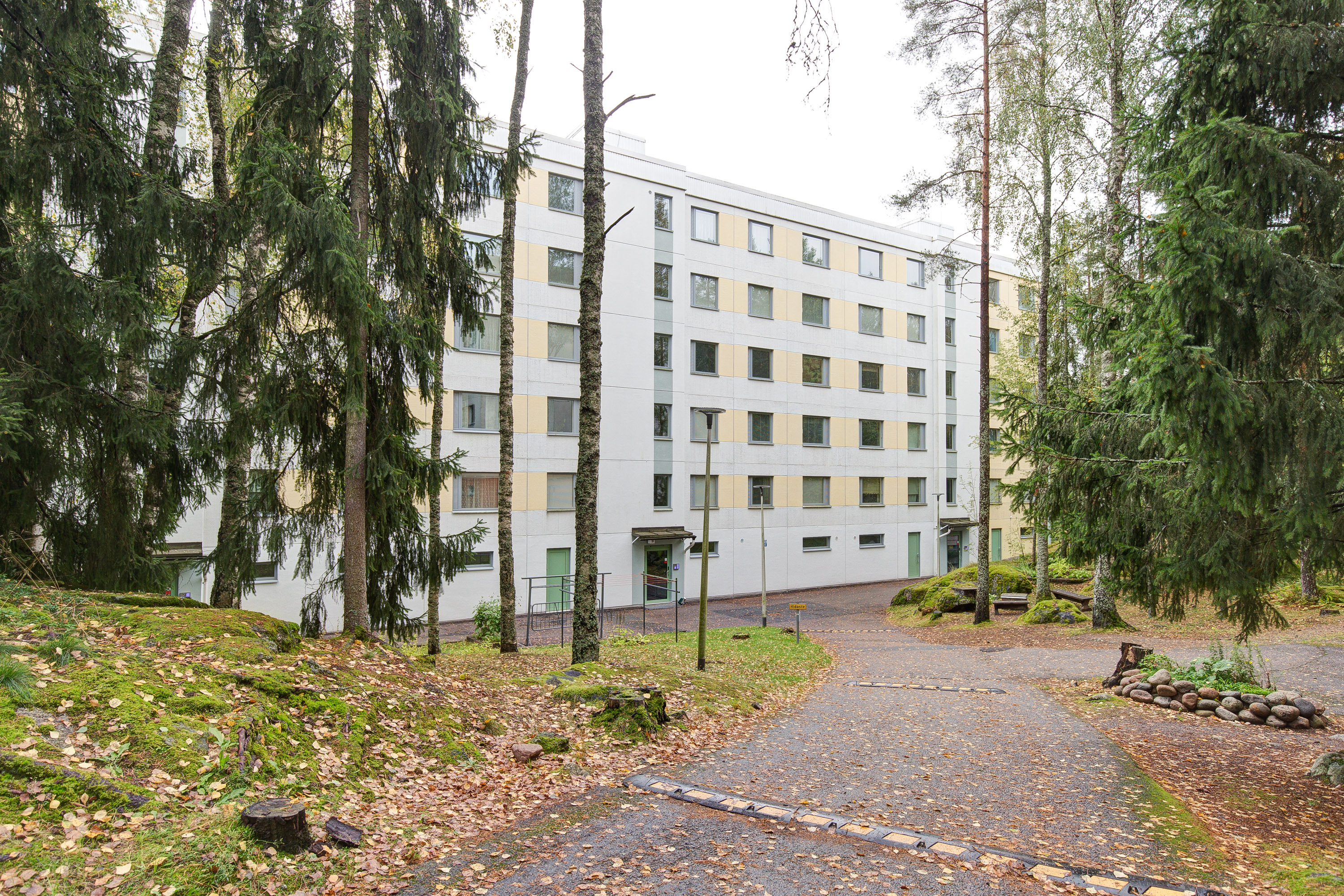 Ahvenisraitti 21, Tampere