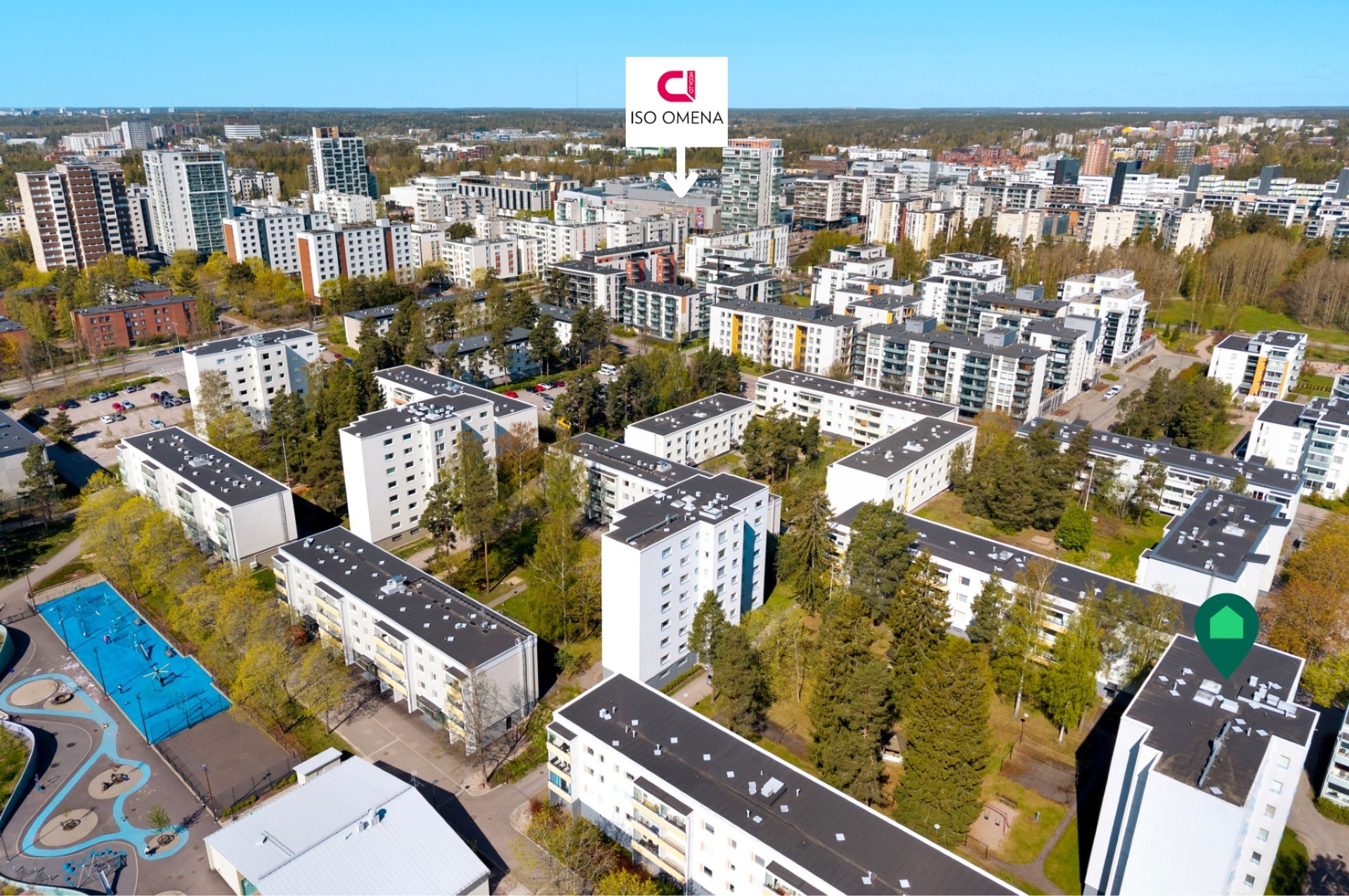 Iso Omenan kattavat palvelut ja metro lähettyvillä.