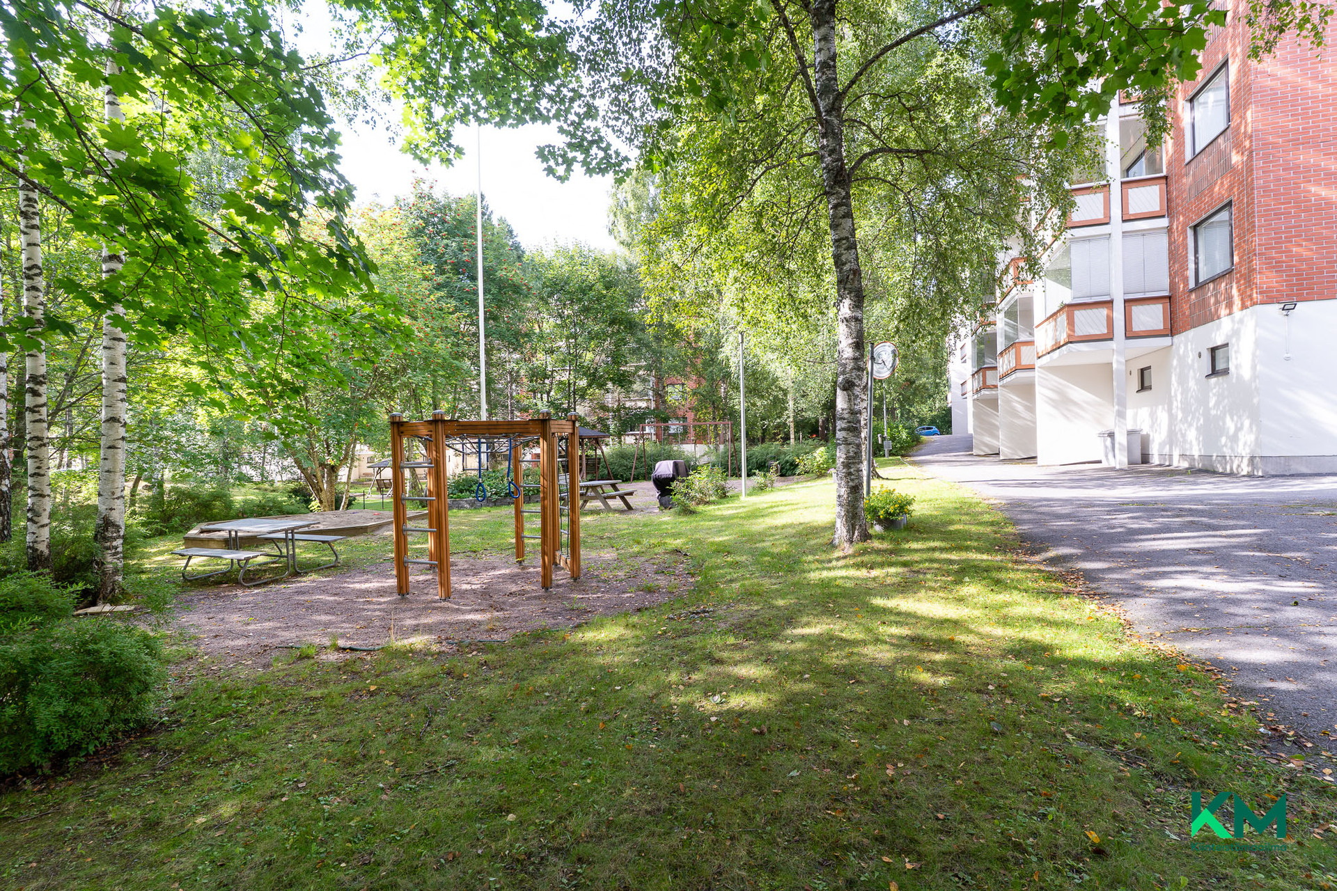 Ahvenisraitti 24, Hervanta, Tampere