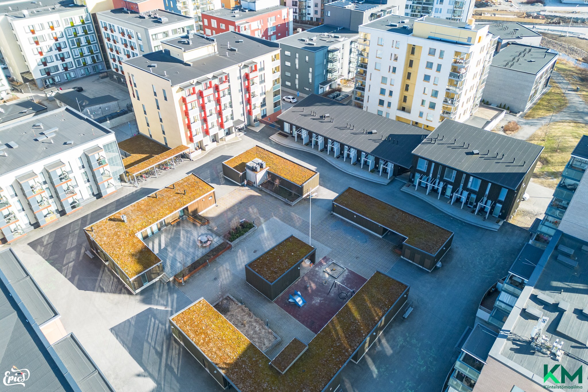 Korttelialueen saunat, tupa ja pesutilat, pyörävarastot