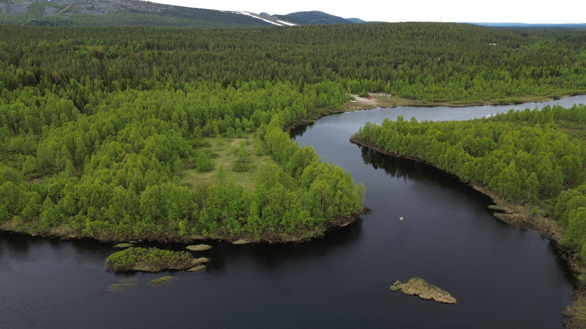 Pirunsaari -, Sirkka