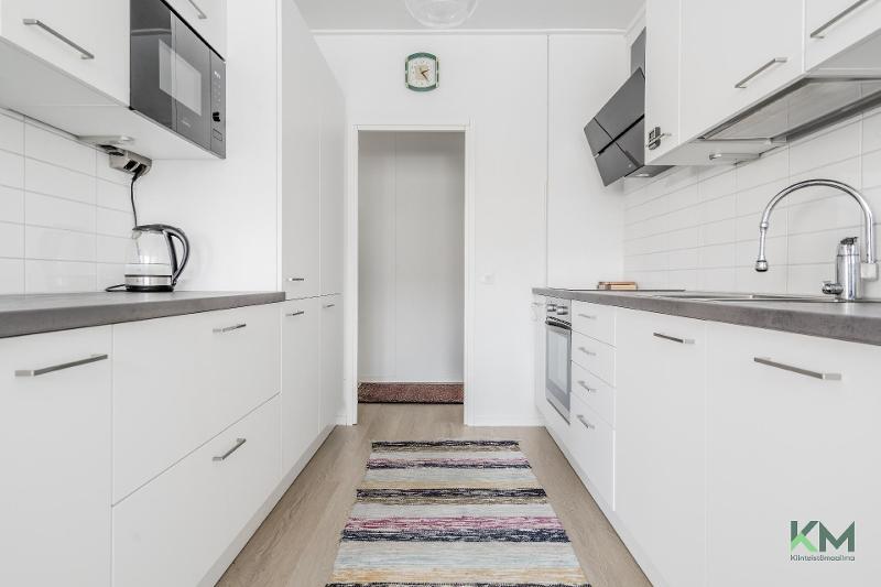 Yllästunturinkuja 1, Helsinki