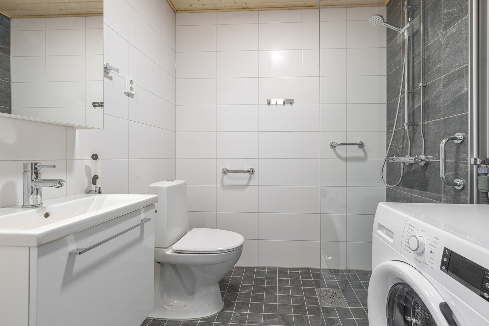 Segersveninkatu 8, Espoon keskus, Espoo