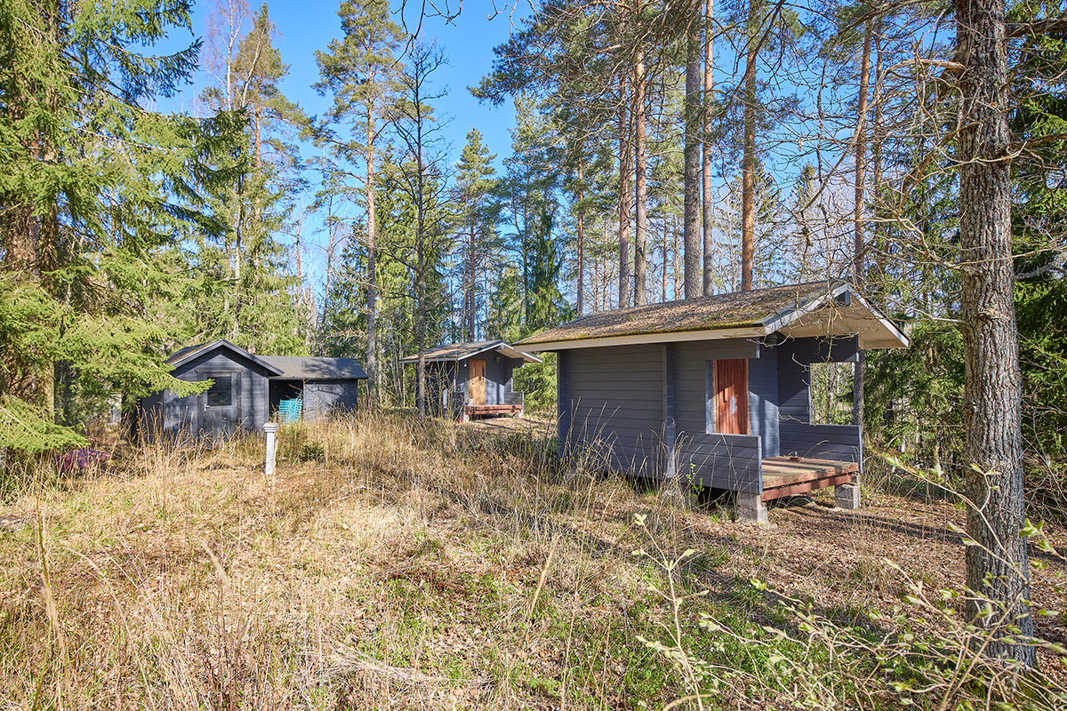Ensio Rislakin tie 20, Lohja