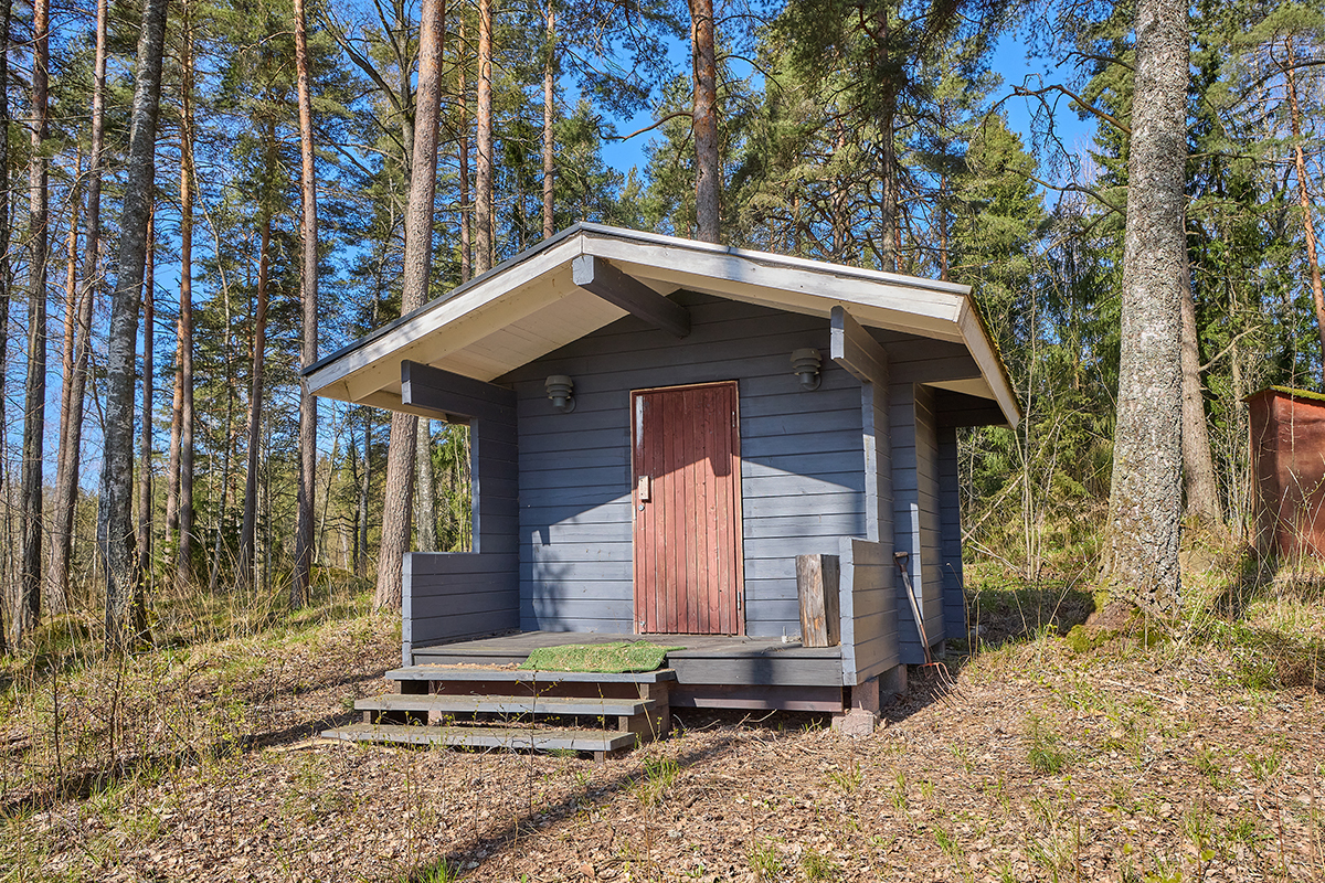 Ensio Rislakin tie 20, Lohja