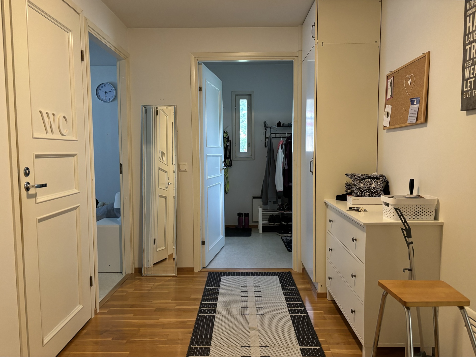 Eteinen