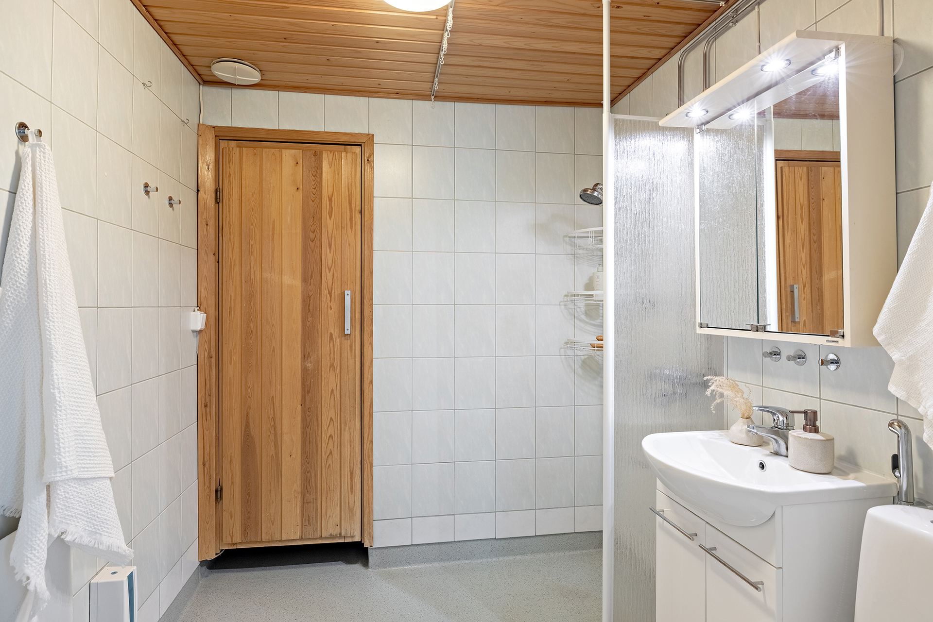 Mielikintie 6, Puolivälinkangas, Oulu