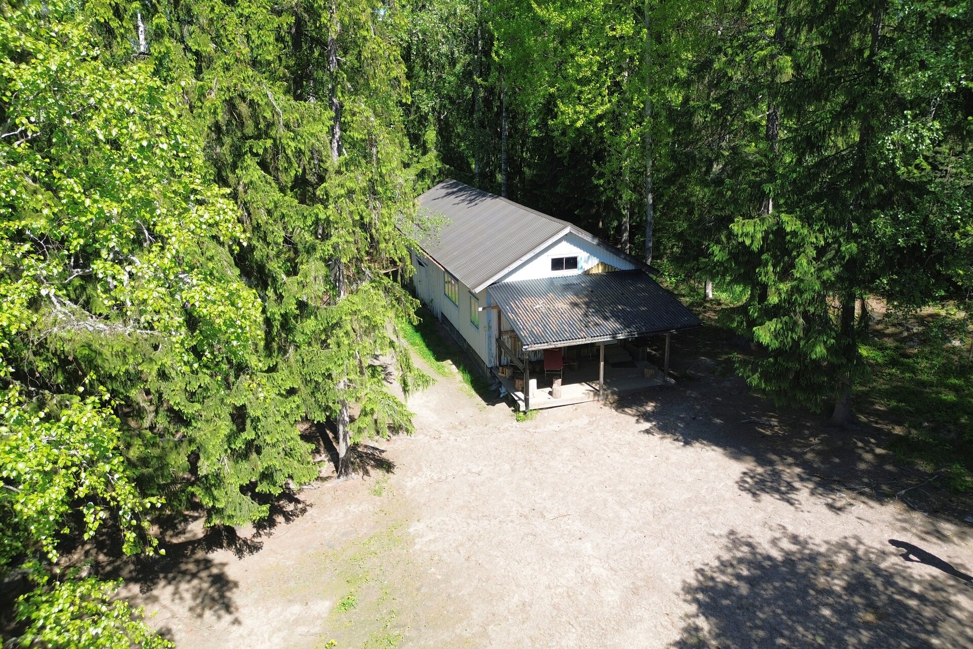 Kukkakuja 3, Järvenpää