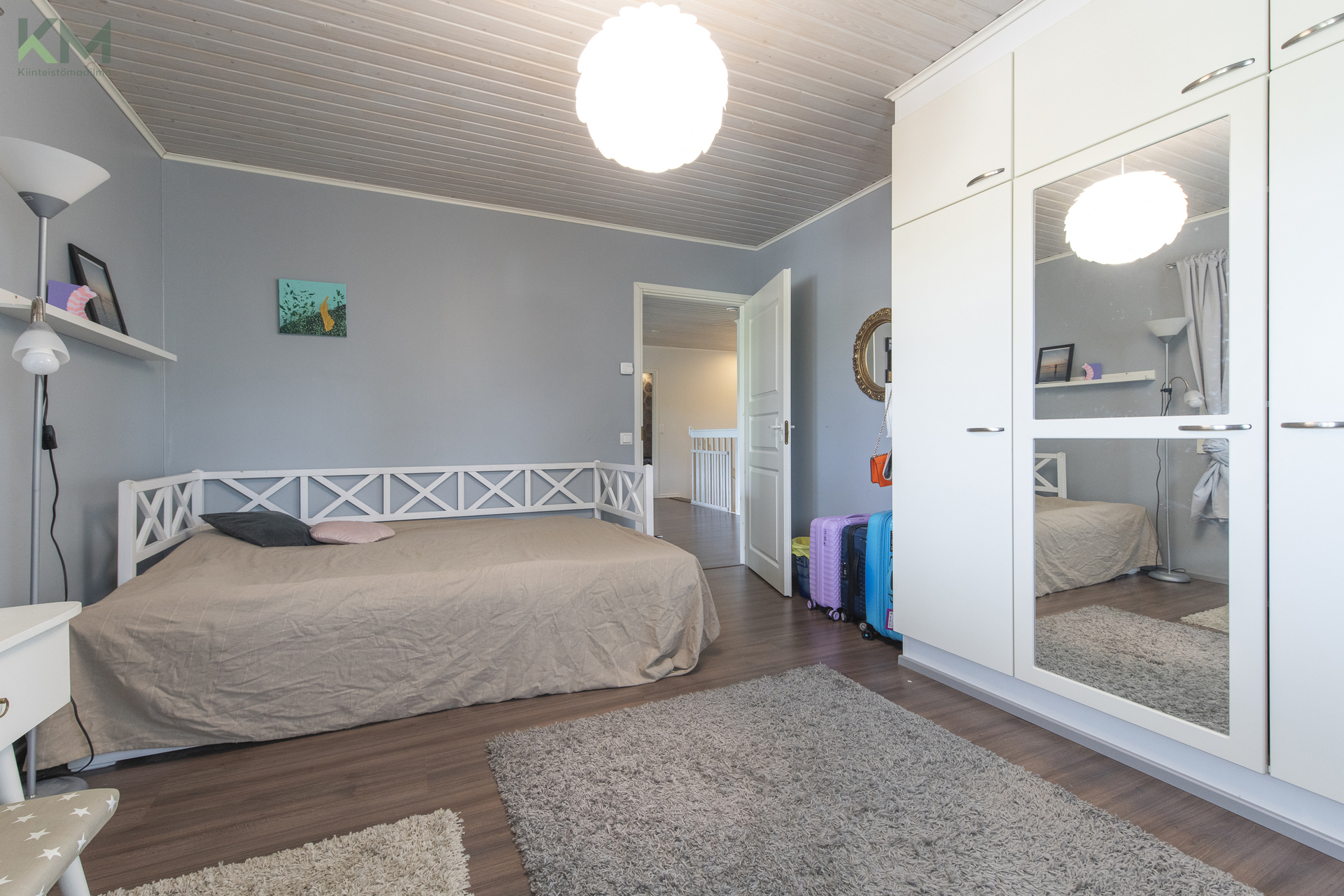 Punatulkuntie 14, Kurikka