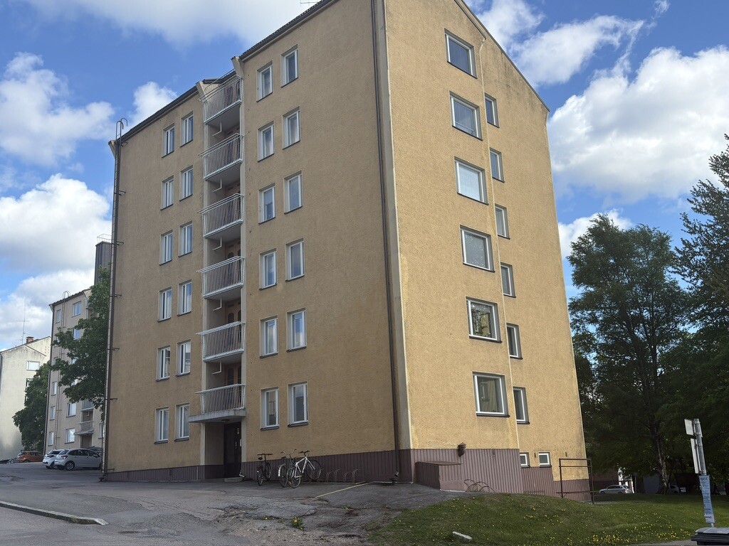 Kylmänojankatu 8, Keskusta, Nokia