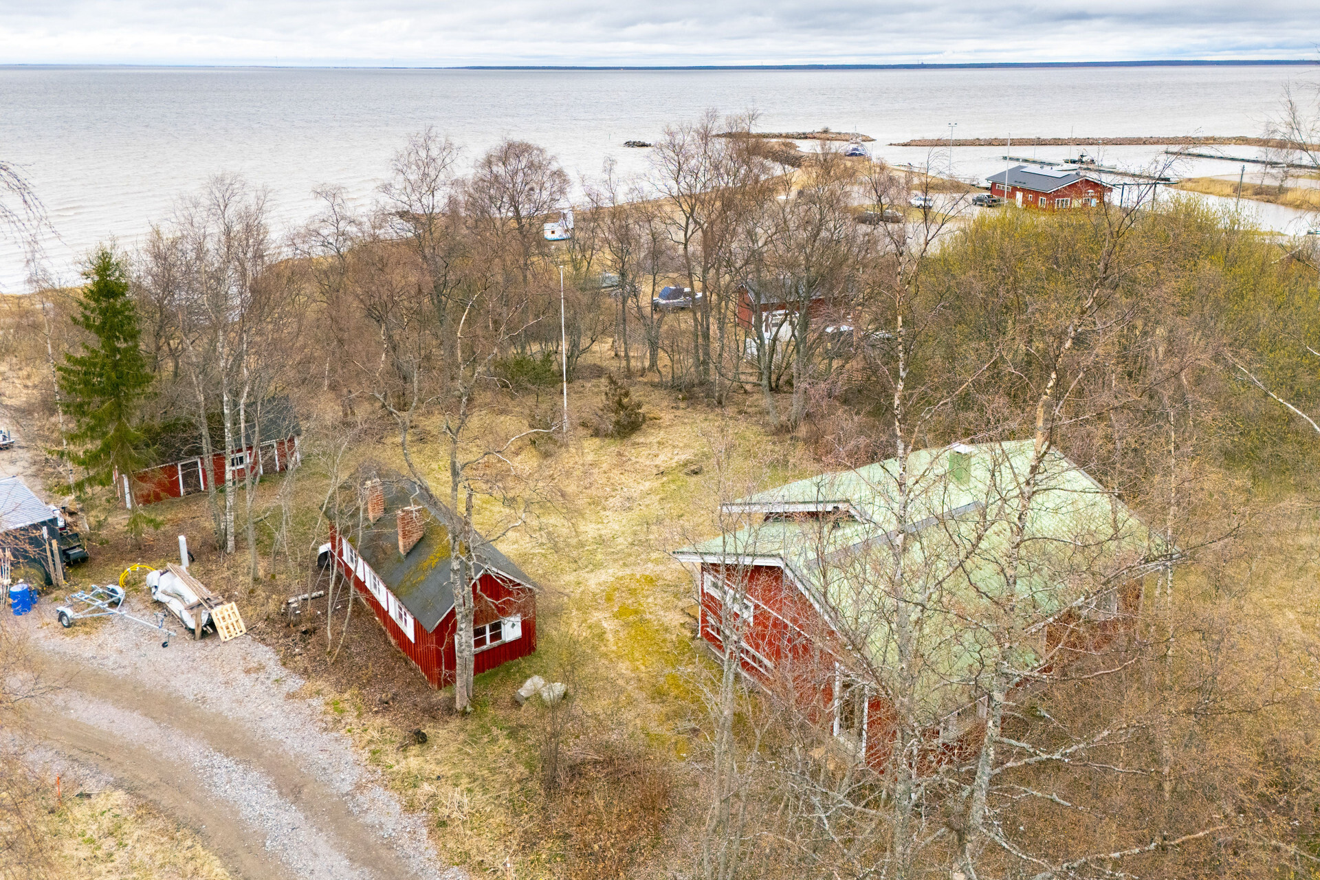 Vatungintie 1, Varjakka, Lumijoki