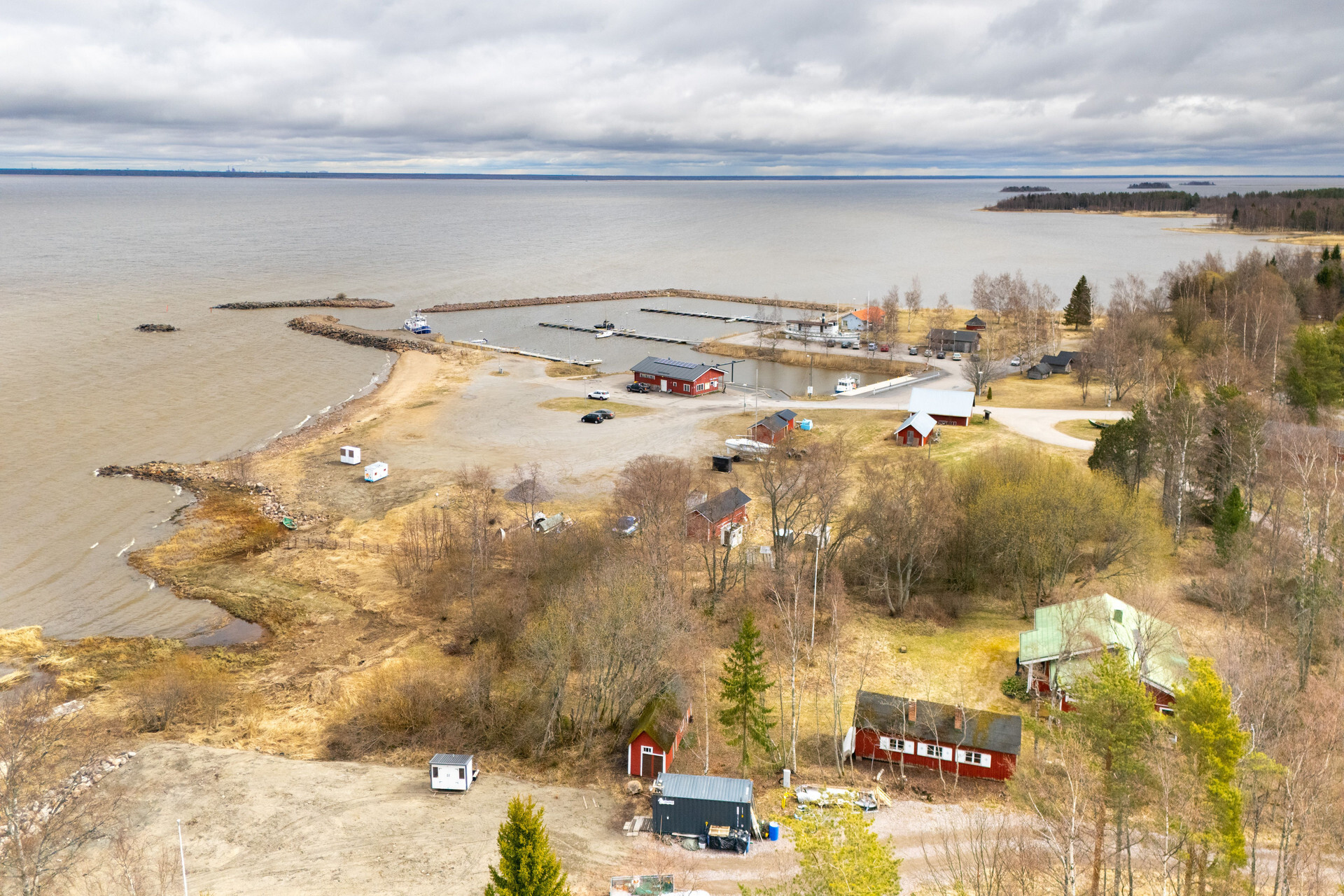 Vatungintie 1, Varjakka, Lumijoki