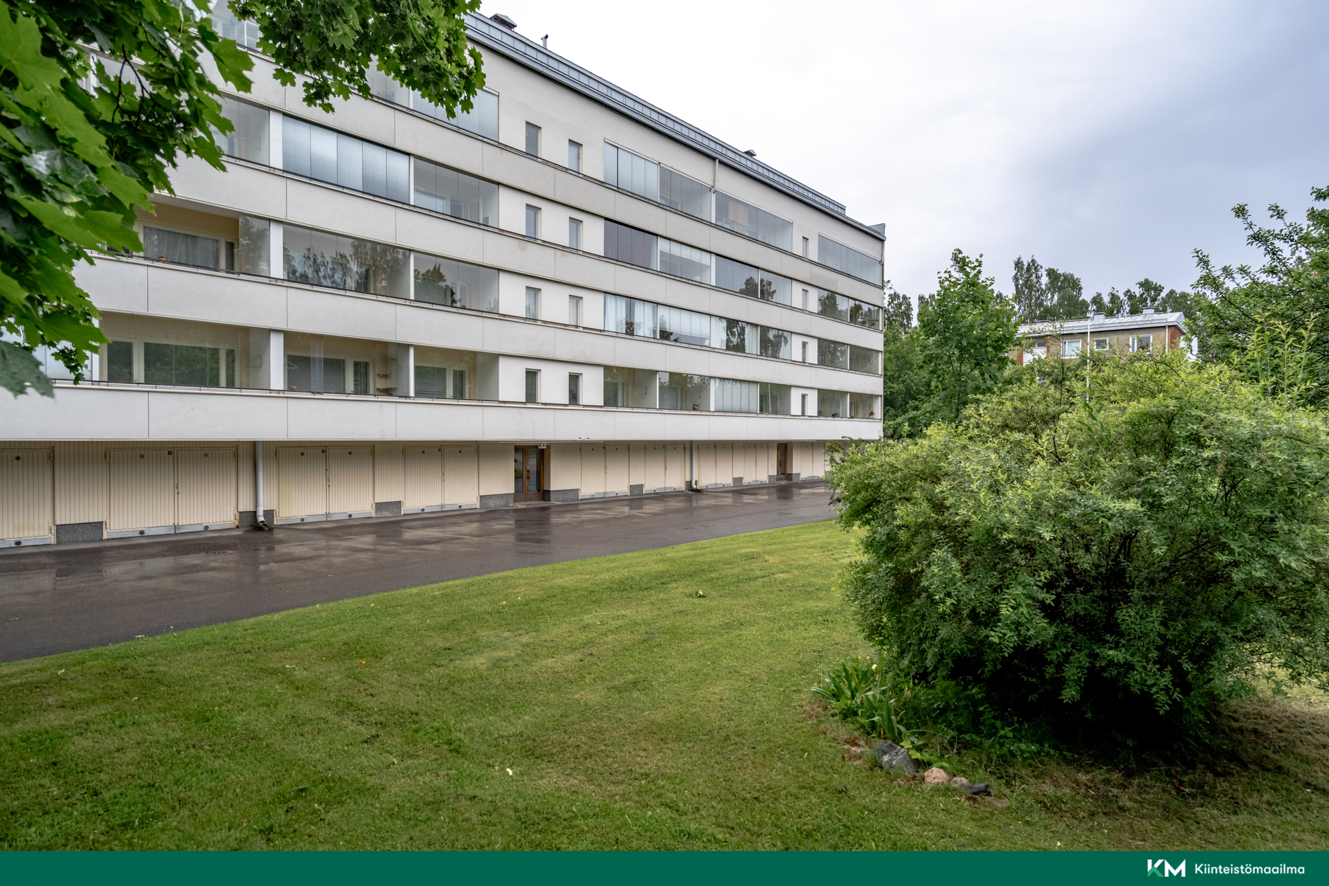 Kajaaninlinnantie 3, Vartiokylä, Helsinki