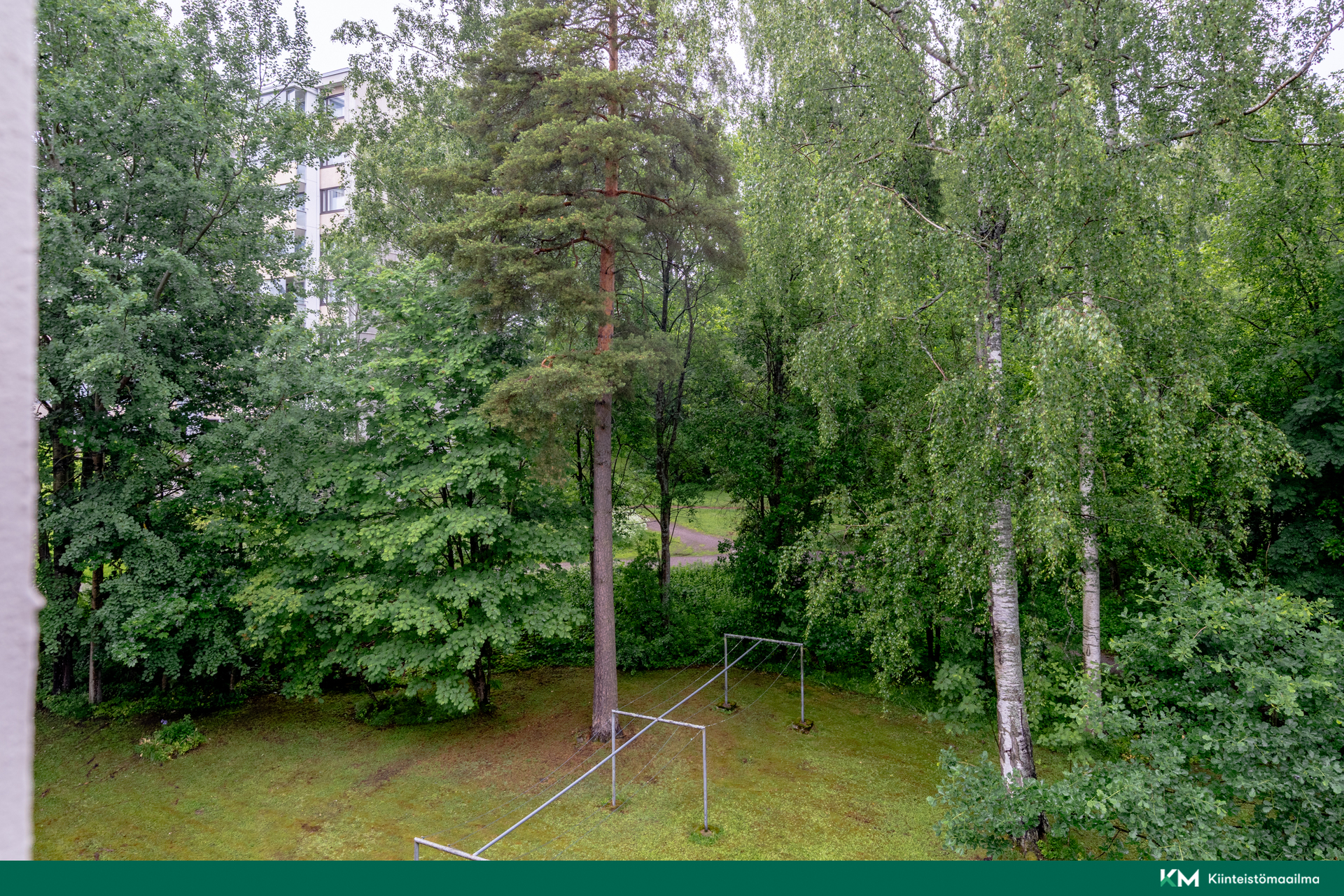Näkymä makuuhuoneesta