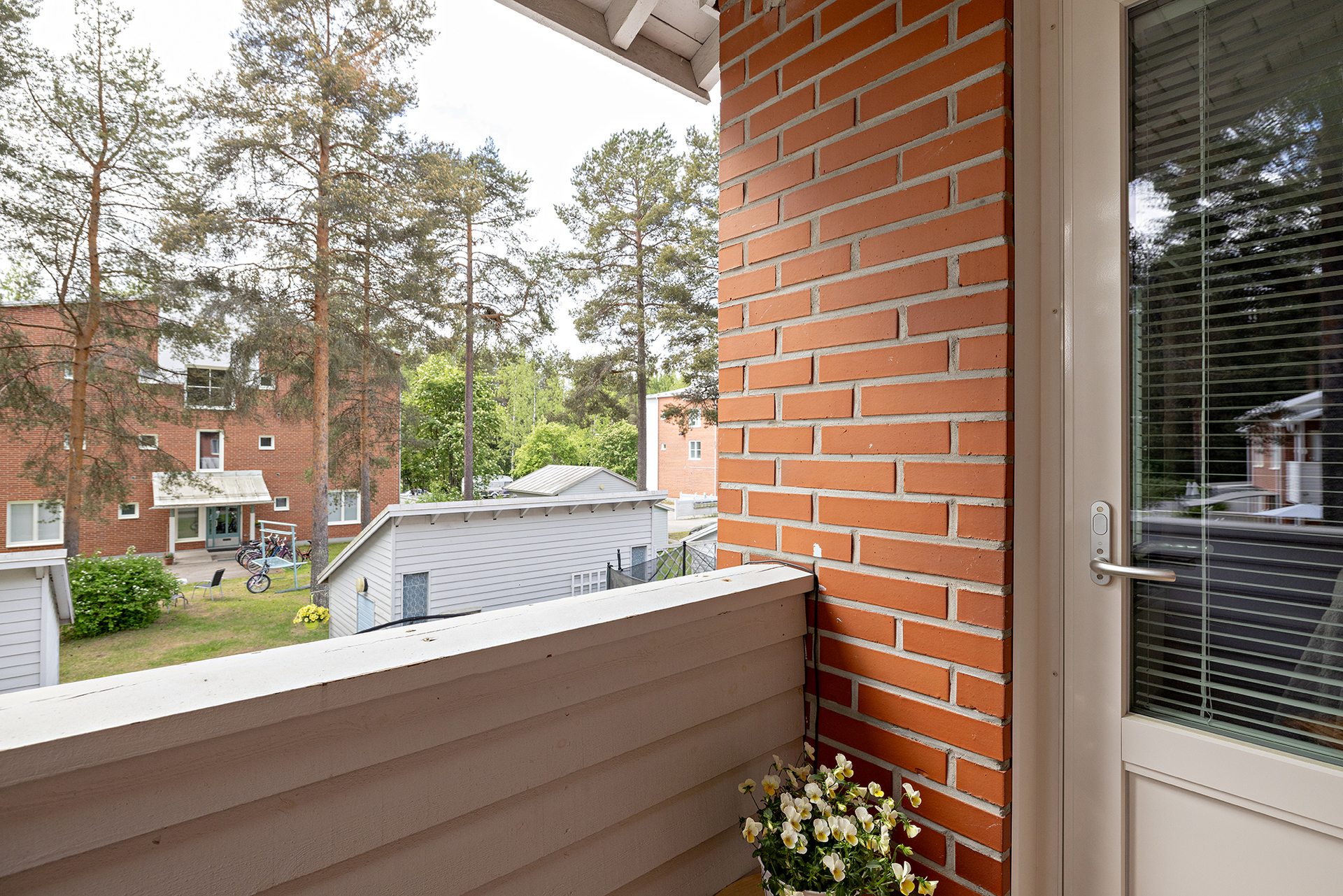 Jatulikivenkatu 16, Maikkula, Oulu