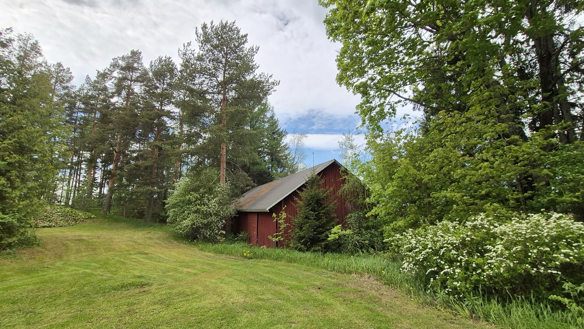 Puuliiteri/varastorakennus