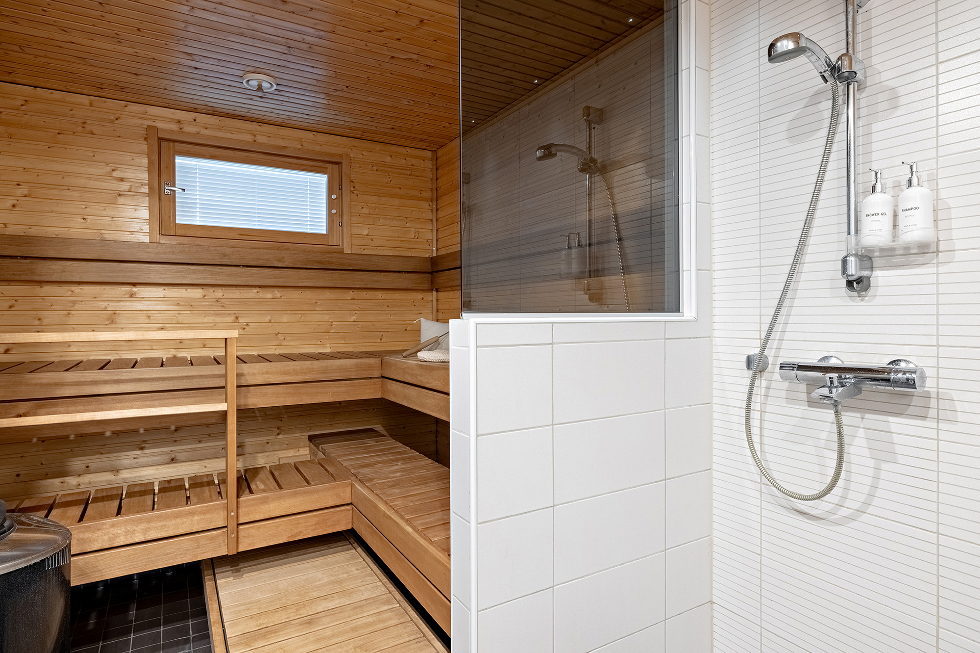 Luotolaisentie 12, Oinaansuo, Oulu