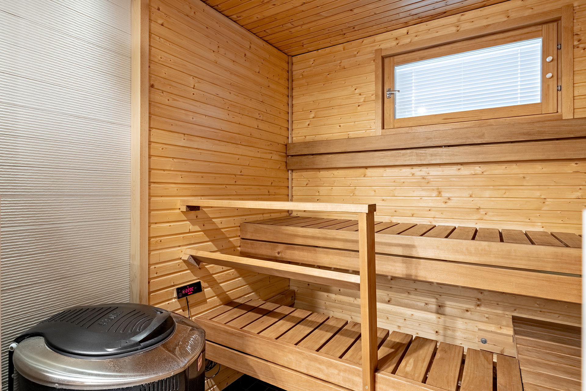 Luotolaisentie 12, Oinaansuo, Oulu