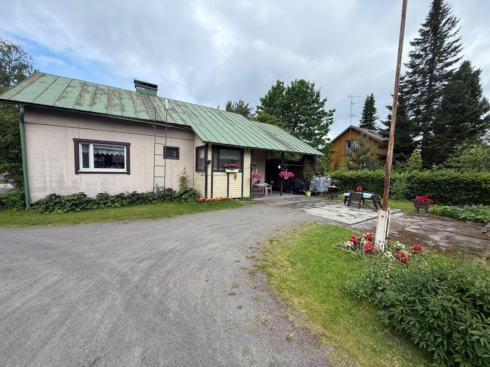 Metsämiehenkatu 23, Kuoppakangas, Varkaus