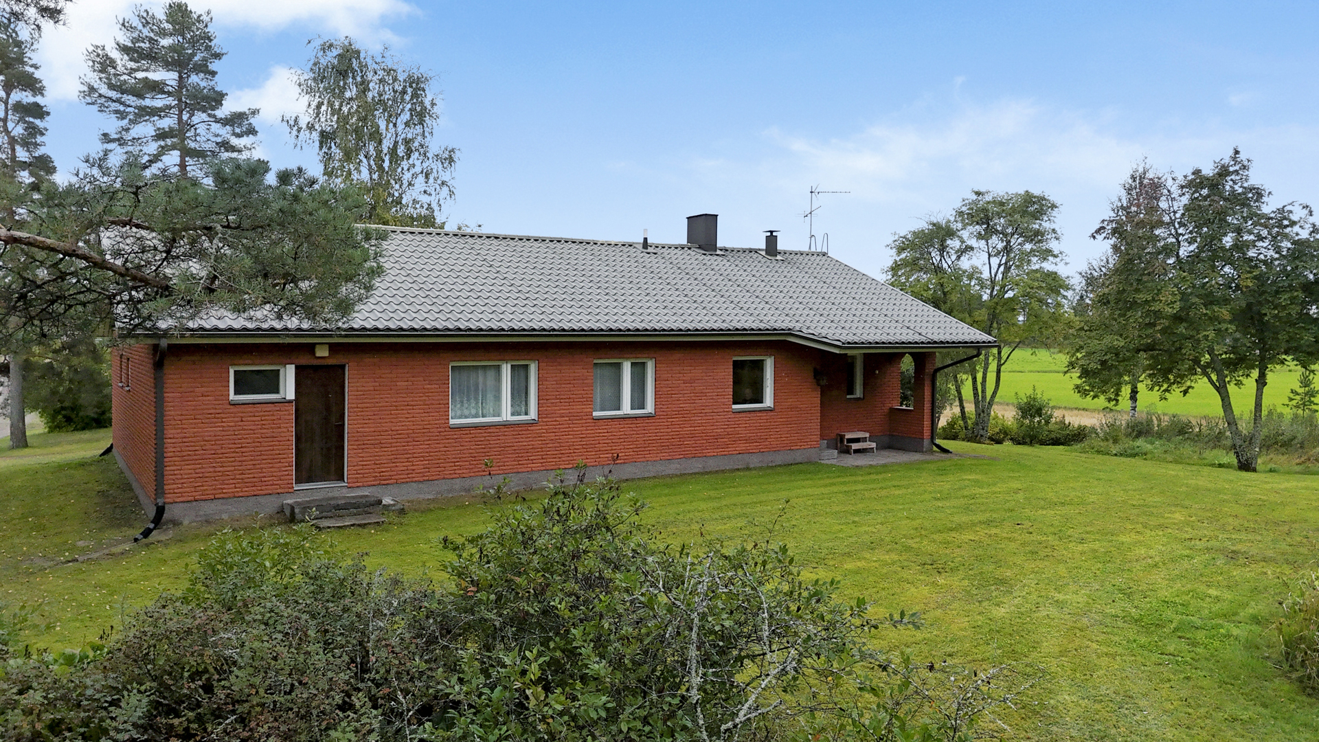 Selkärannantie 9, Liperi