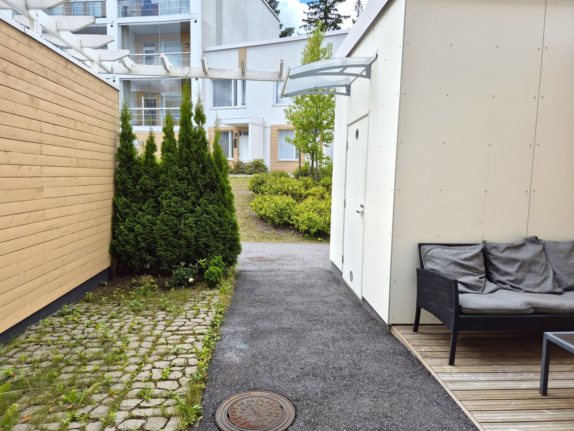 Kivikontie 1, Kivikko, Helsinki