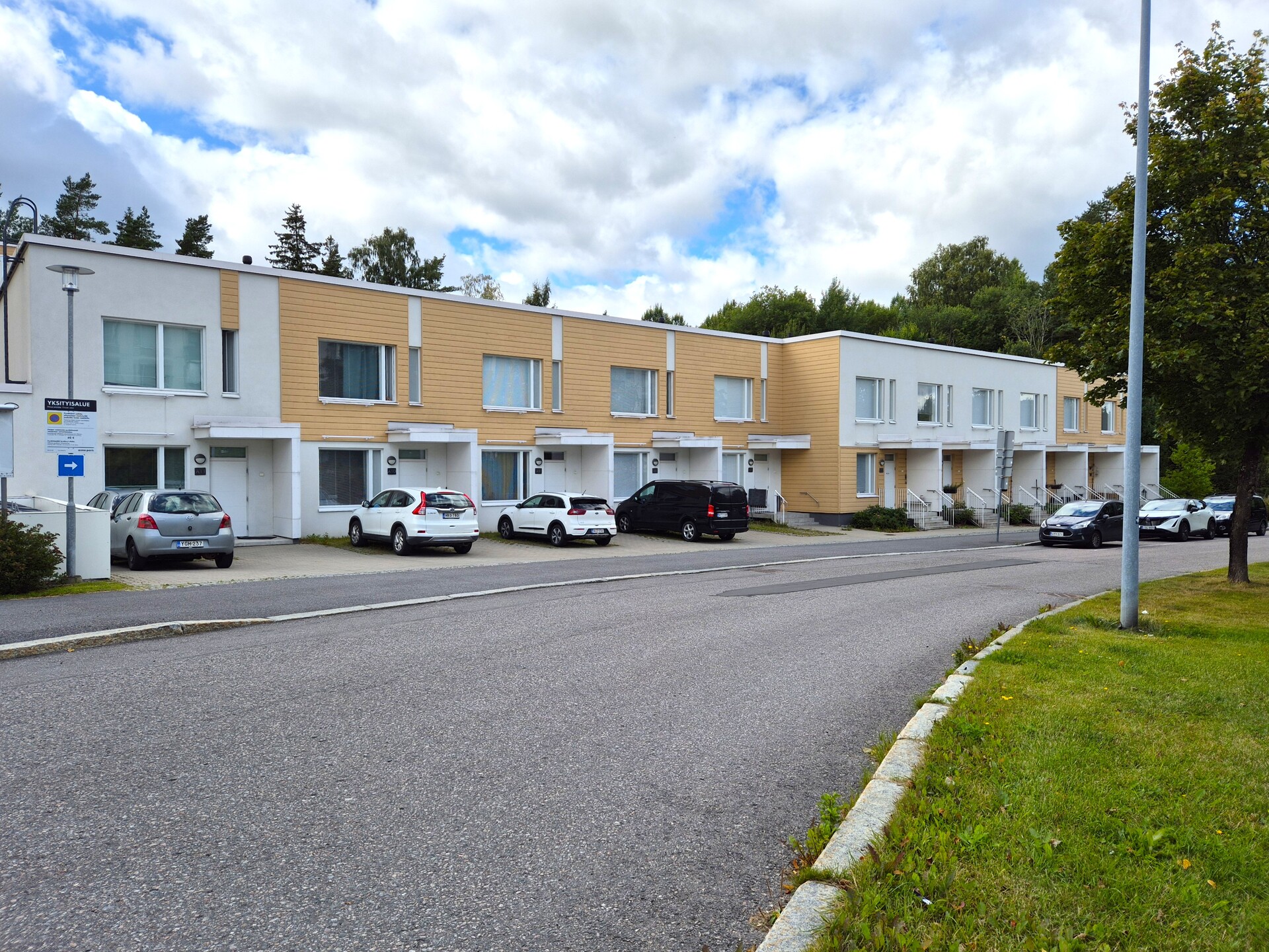 Kivikontie 1, Kivikko, Helsinki