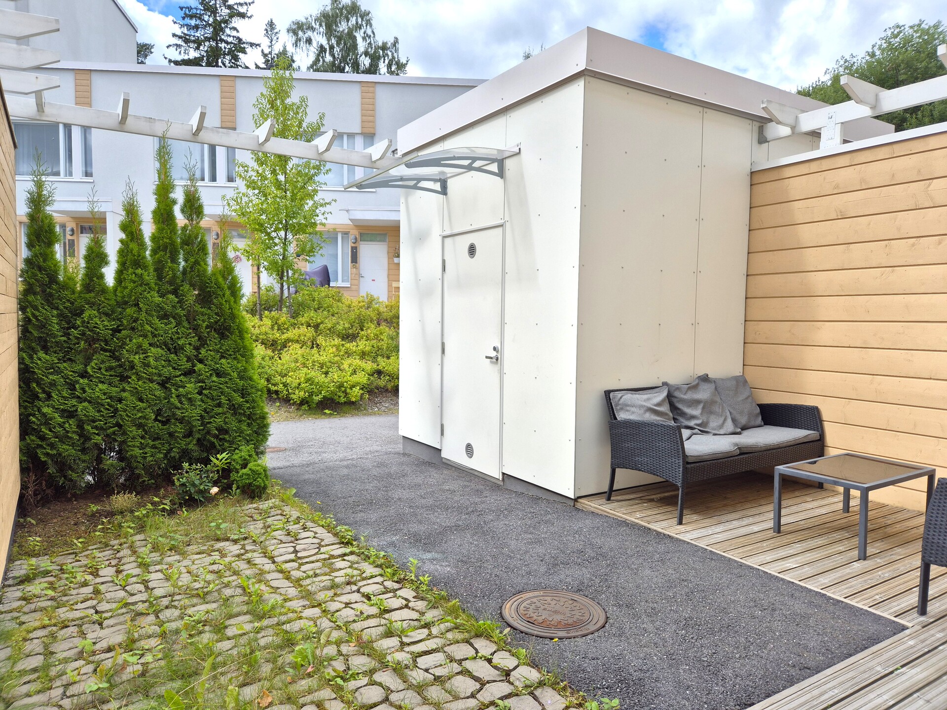 Kivikontie 1, Kivikko, Helsinki
