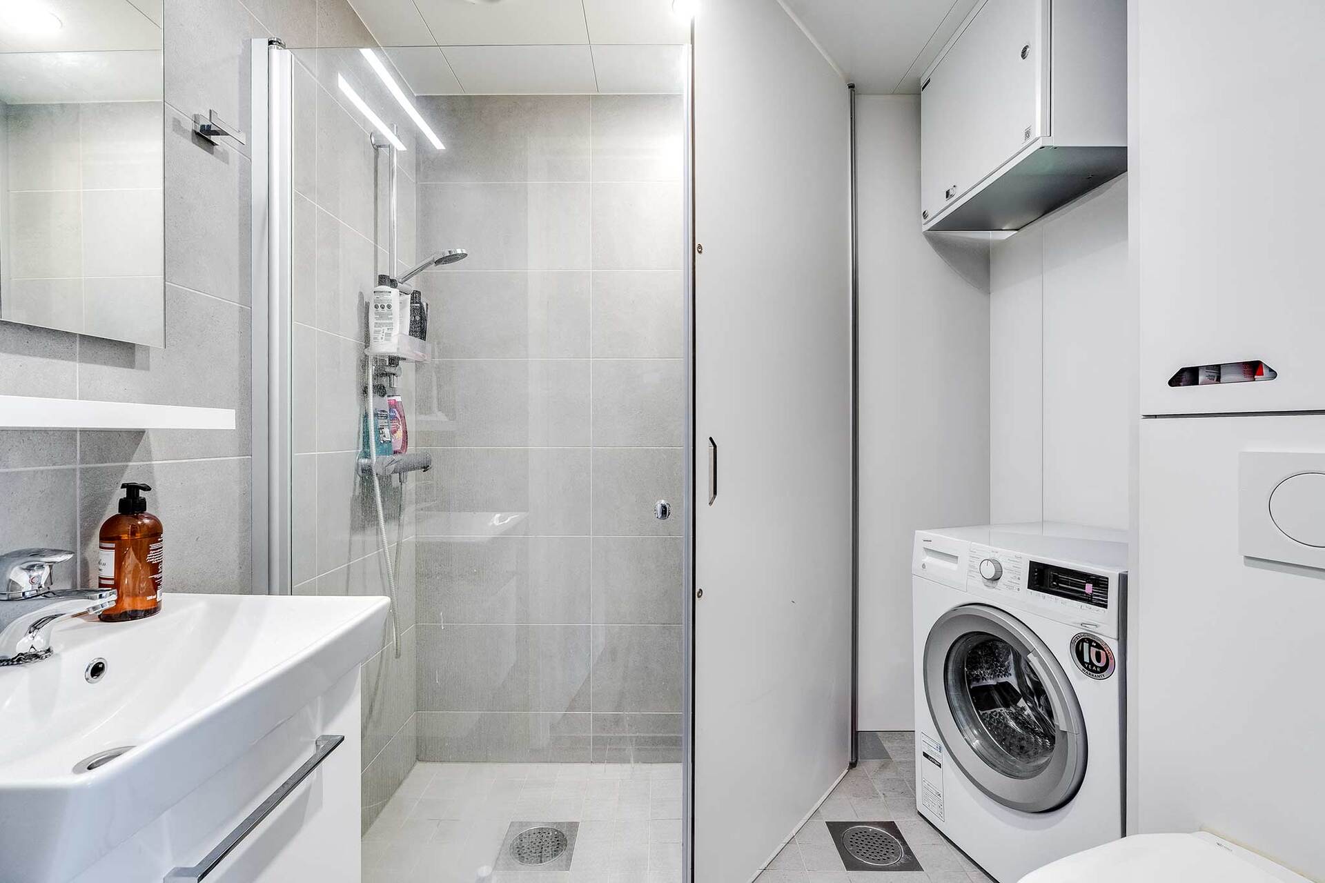 Tietoraitti 10, Tampere
