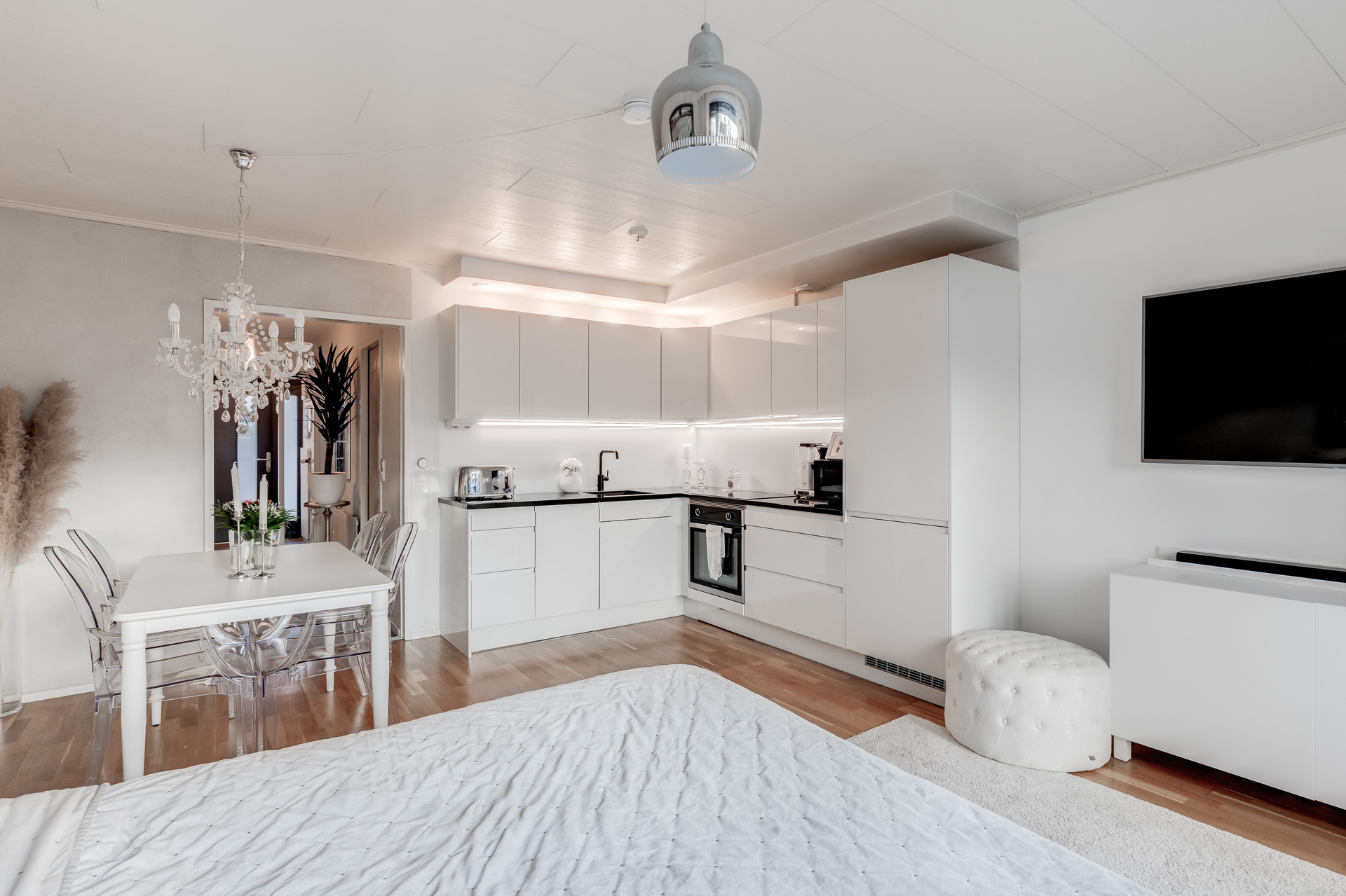 Välitalontie 40, Länsi-Pakila, Helsinki