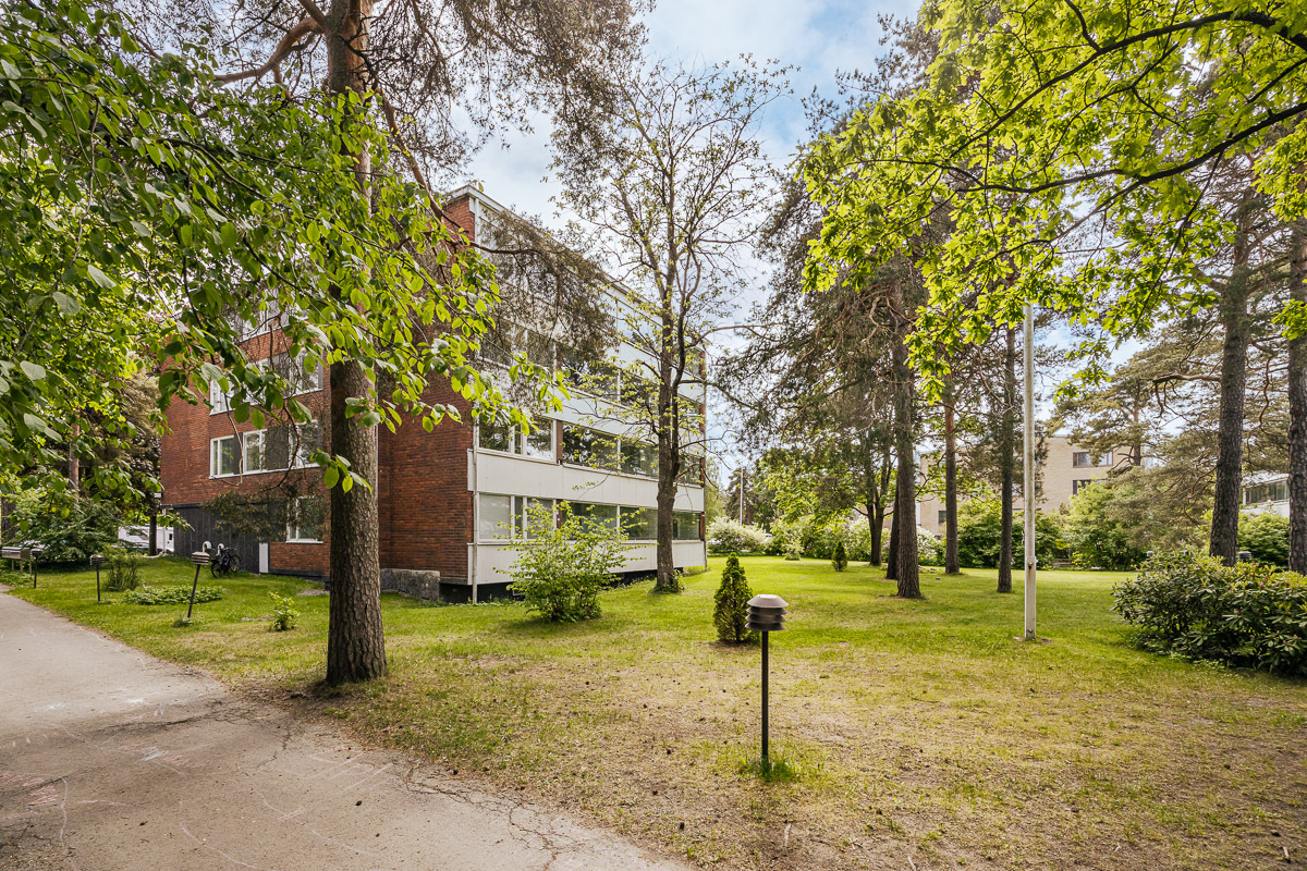 Kulosaaren puistotie 46, Kulosaari, Helsinki