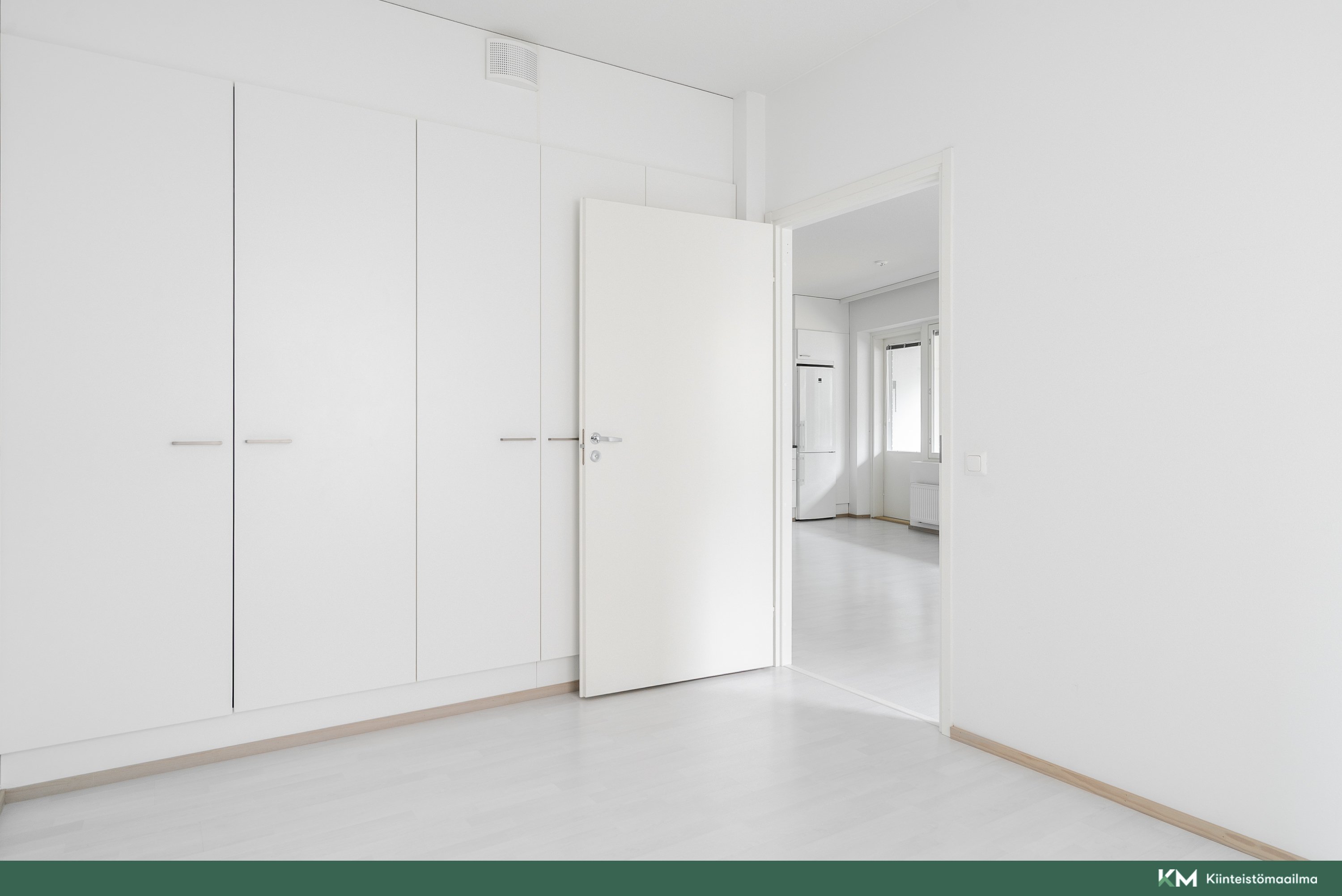 Välimerenkatu 6, Jätkäsaari, Helsinki