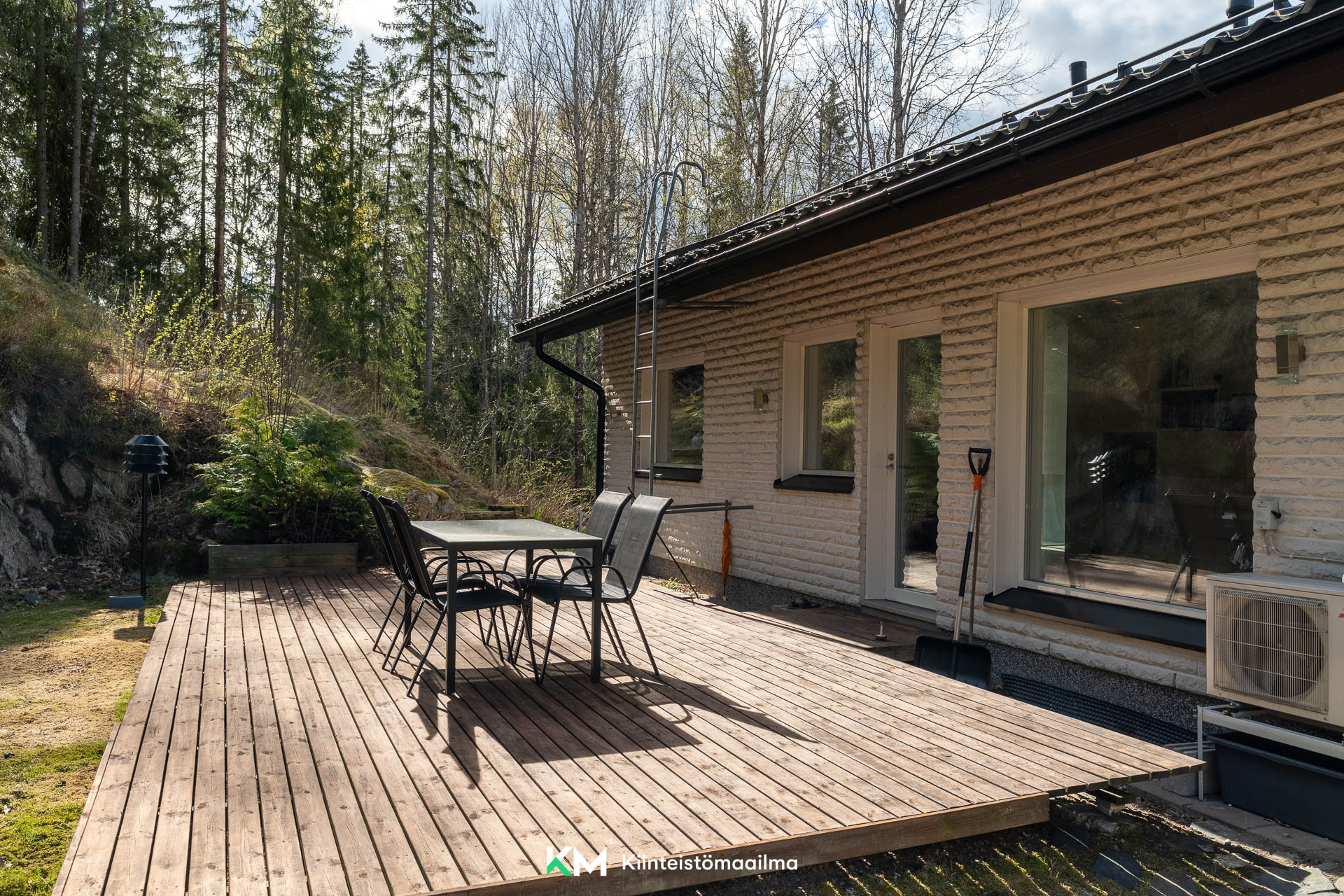 Karhusuontie 39, Karhusuo, Espoo