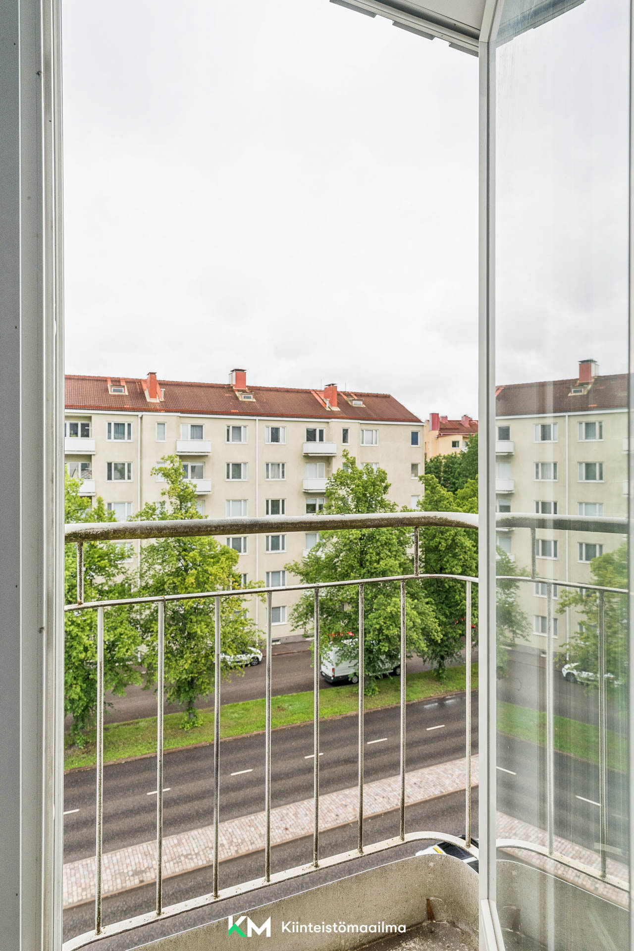 Huopalahdentie 12, Munkkiniemi, Helsinki