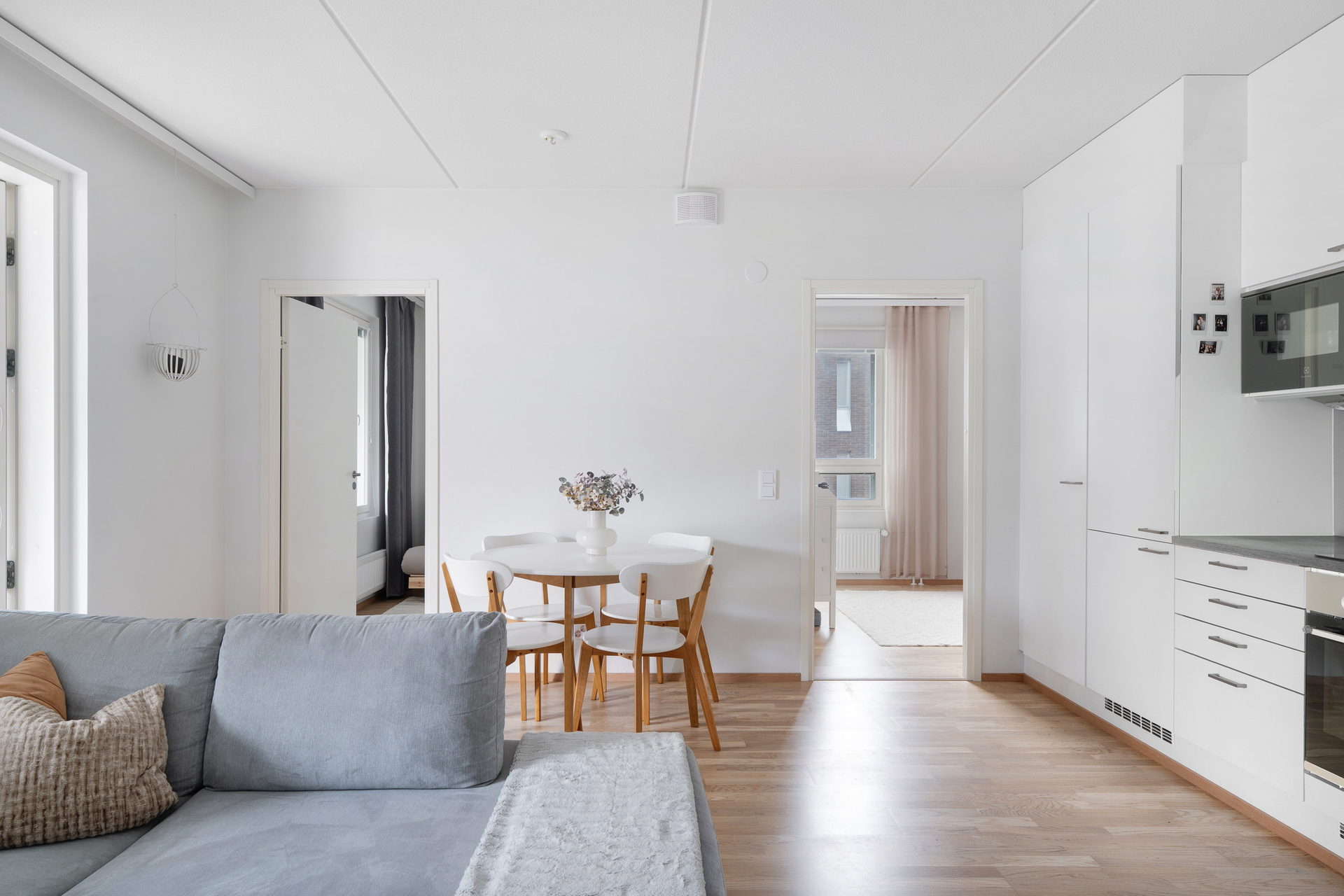 Maisemamaalauksenkatu 4, Kuninkaantammi, Helsinki