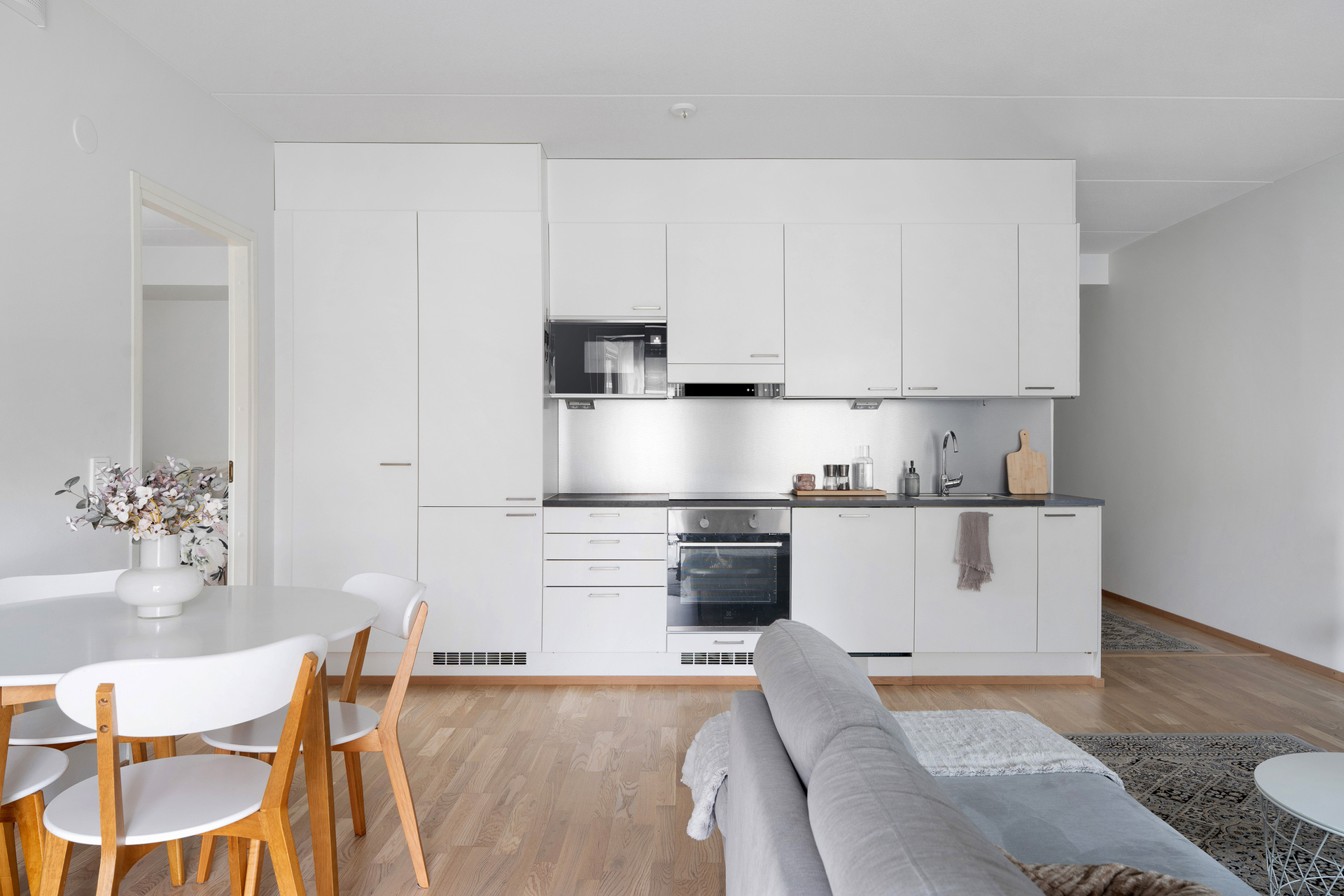Maisemamaalauksenkatu 4, Kuninkaantammi, Helsinki