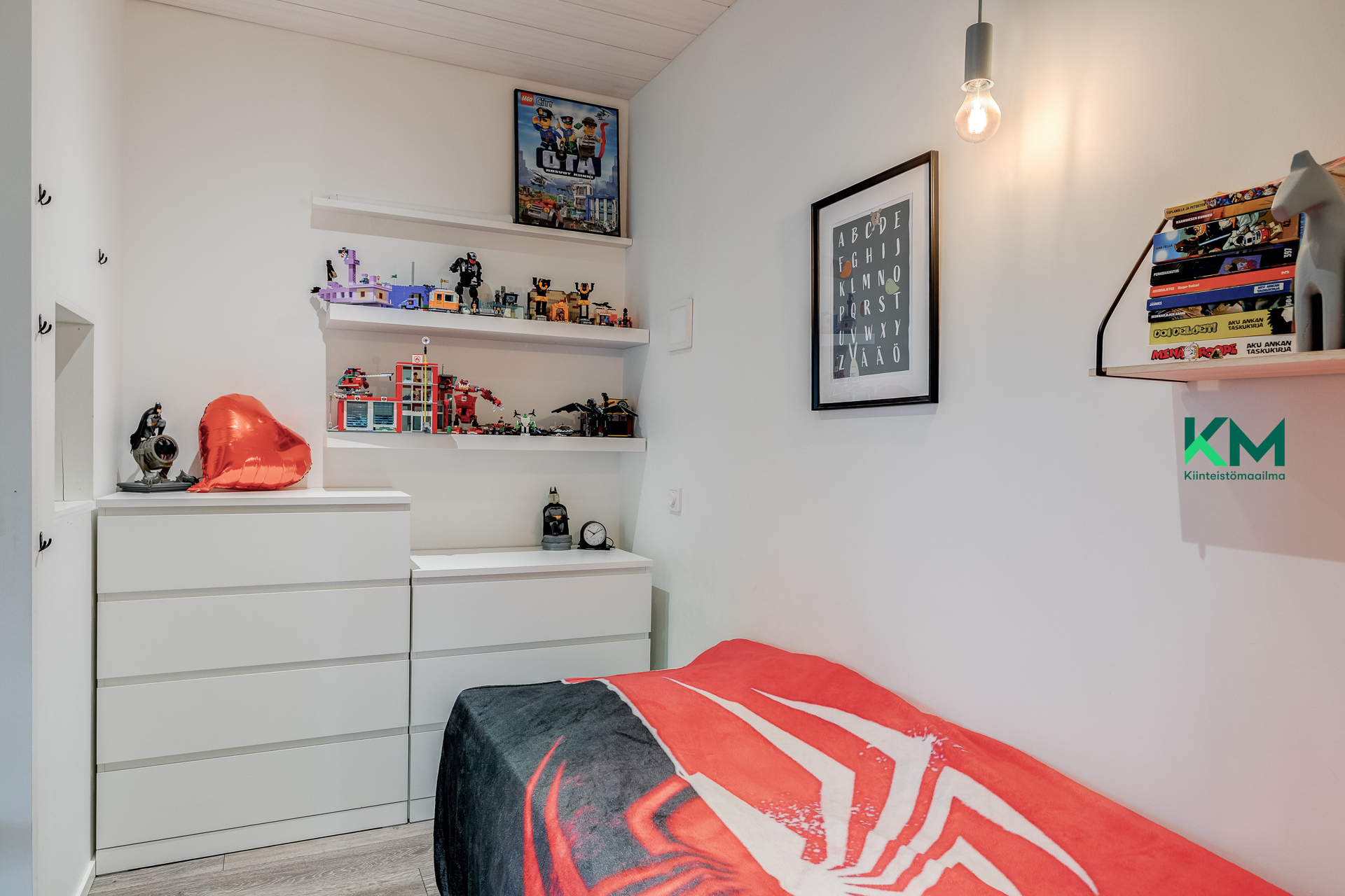 Niittyluhdantie 22, Länsi-Pakila, Helsinki