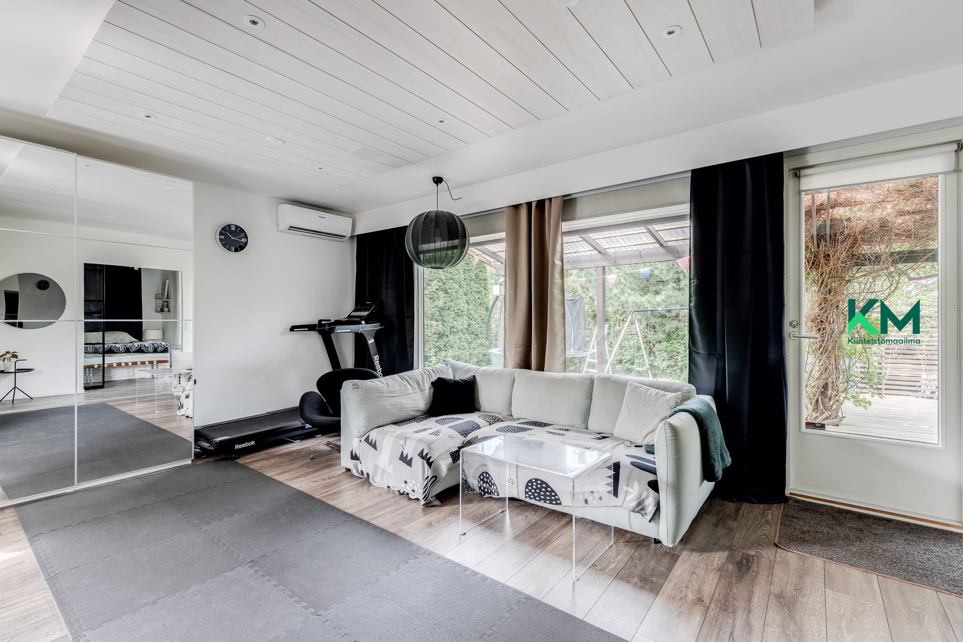 Niittyluhdantie 22, Länsi-Pakila, Helsinki
