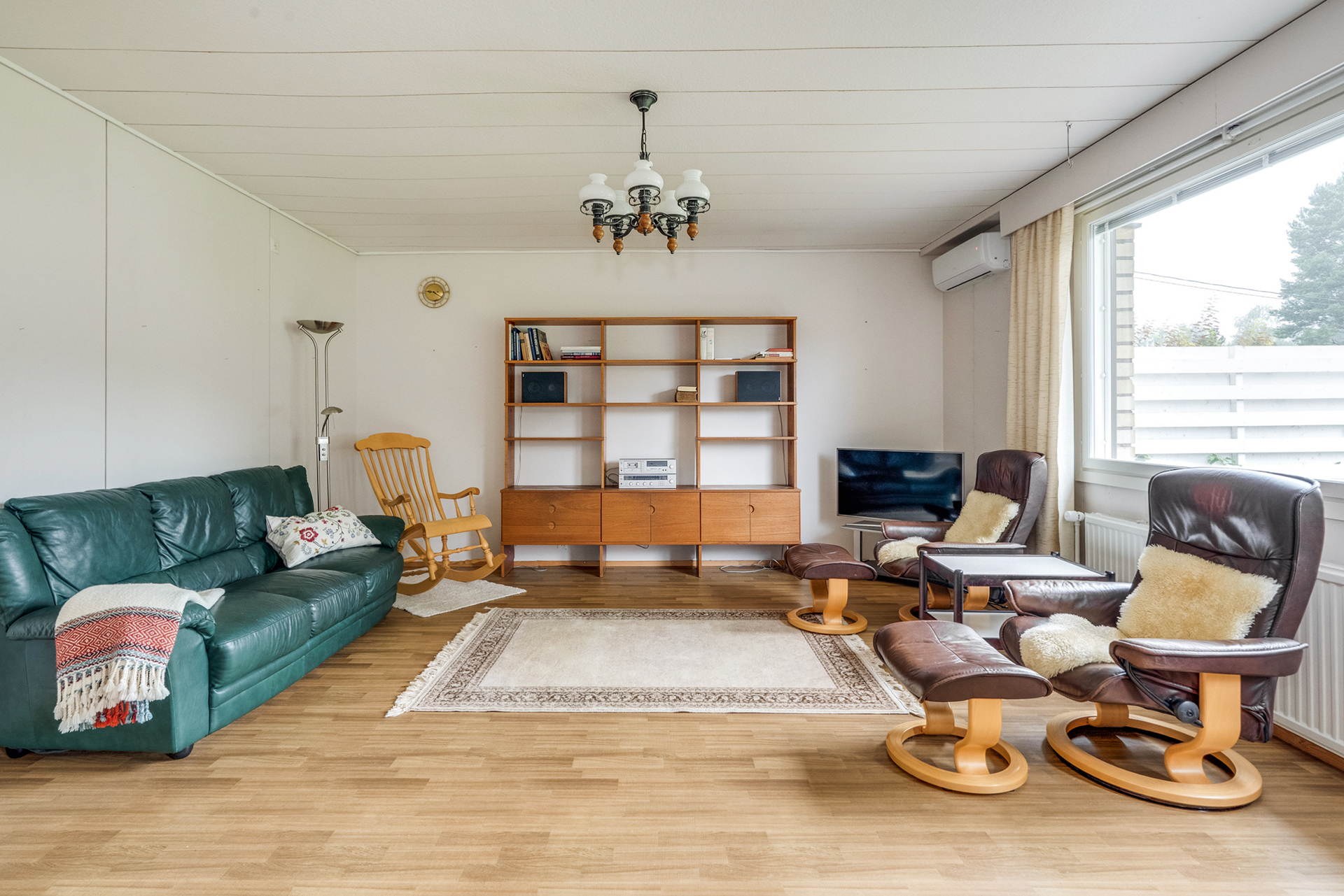 Särkitie 8, Vuorentausta, Ylöjärvi