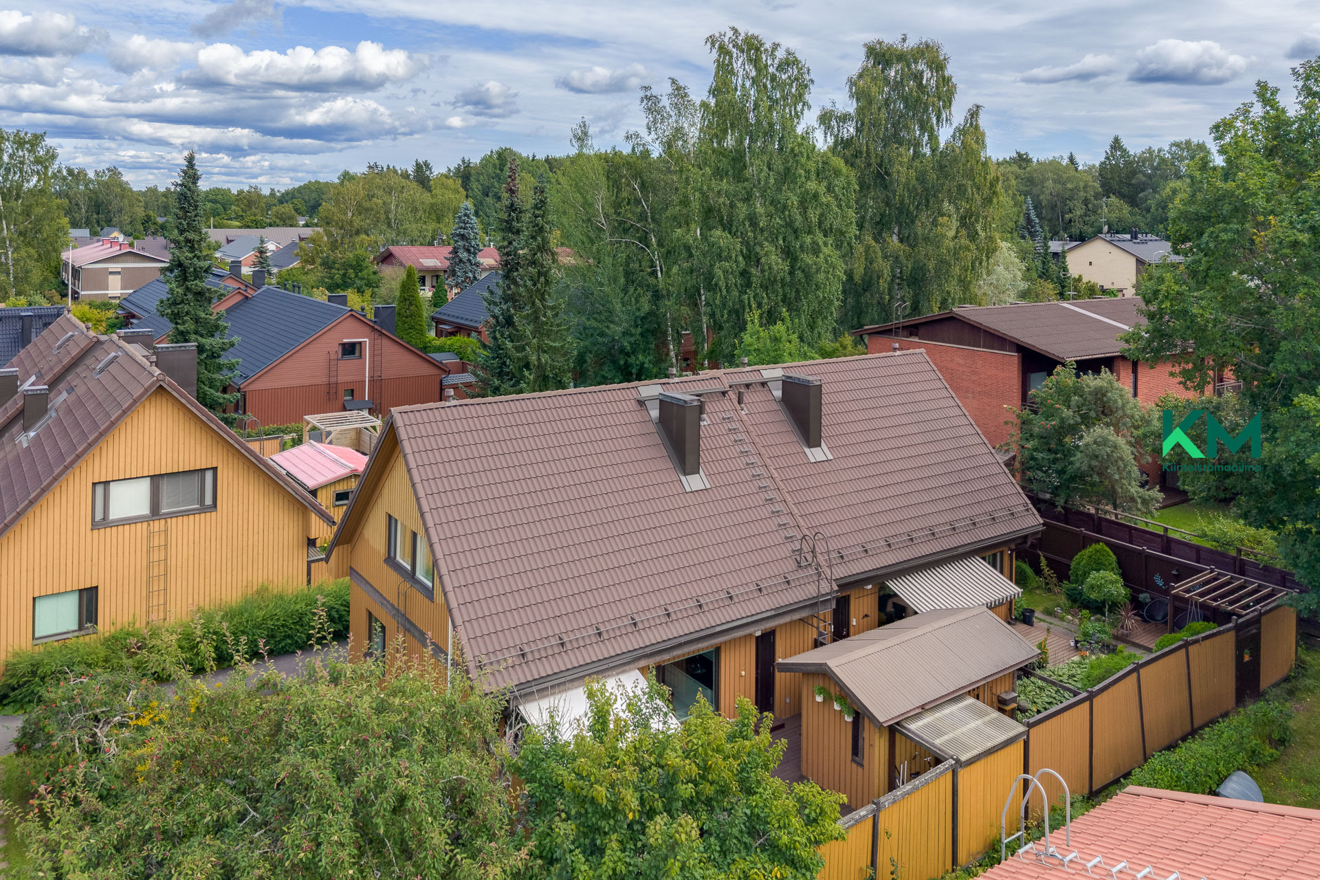 Kuusmiehentie 68, Paloheinä, Helsinki
